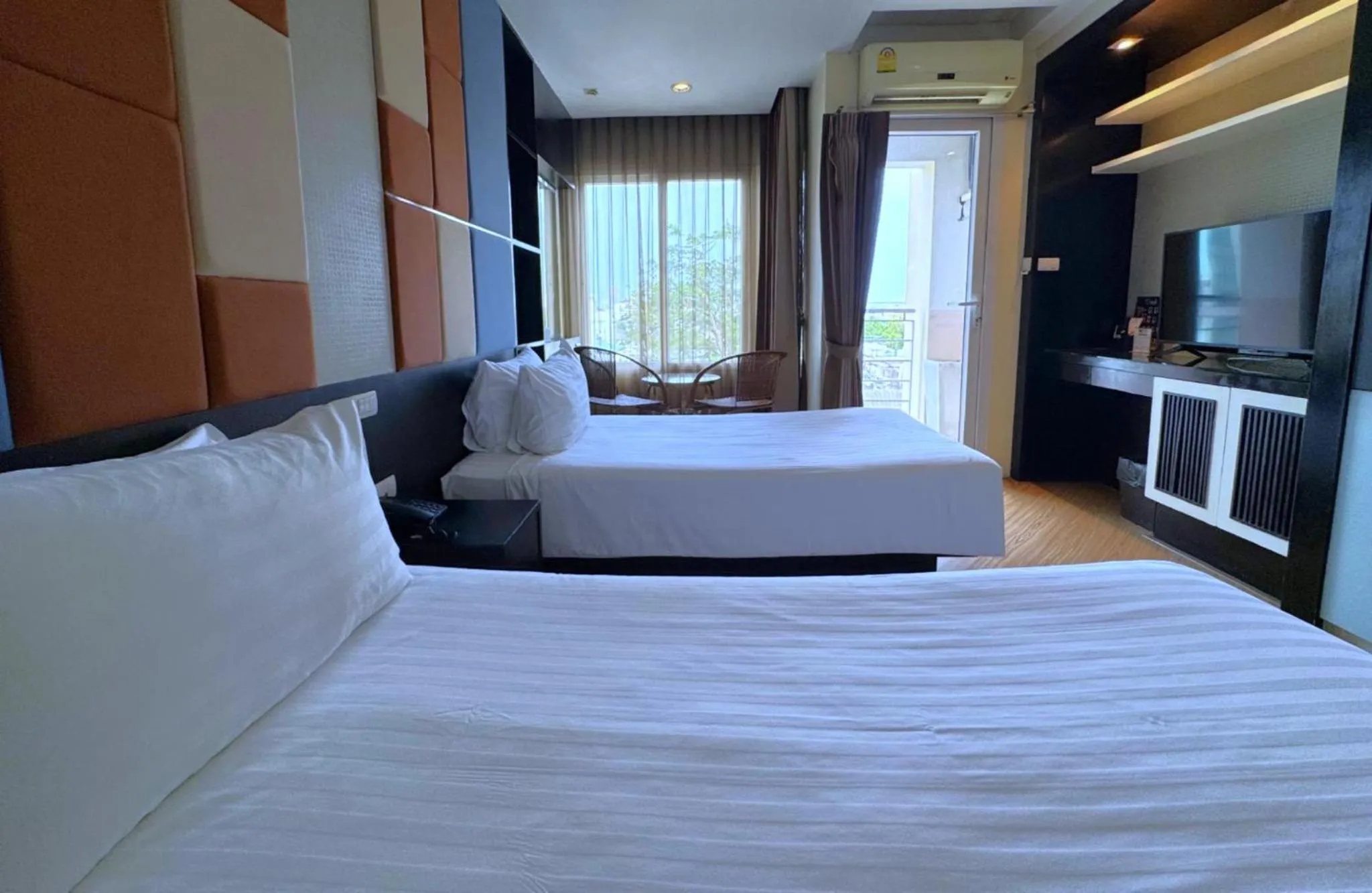 Superior King or Twin Room with City View in The Sunreno Hotel Bangkok