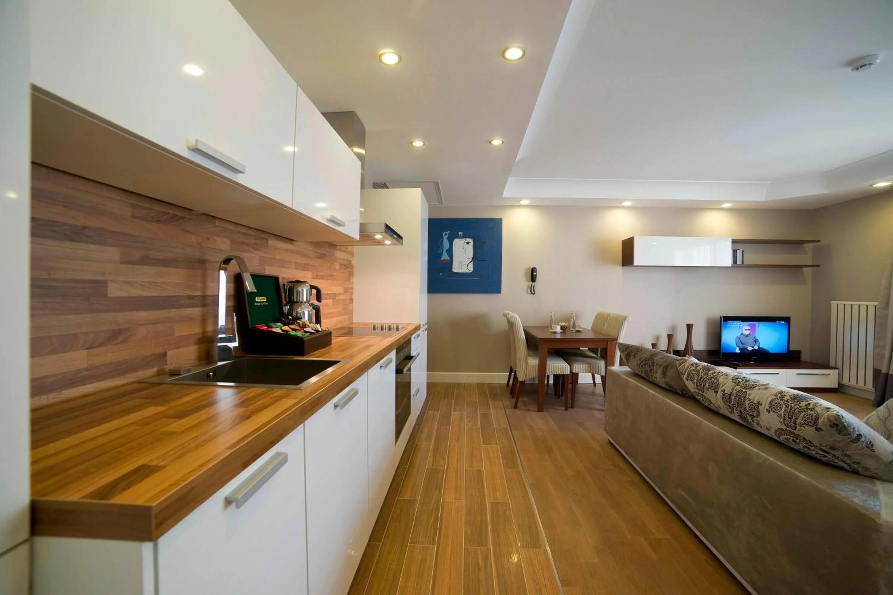 One-Bedroom Apartment with Kitchen in Taba Luxury Suites and Hotel