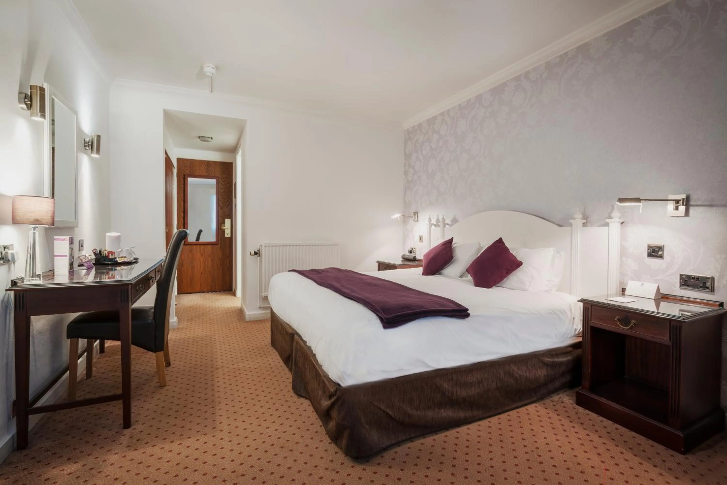 Standard Double Room in Oaks Hotel and Leisure Club