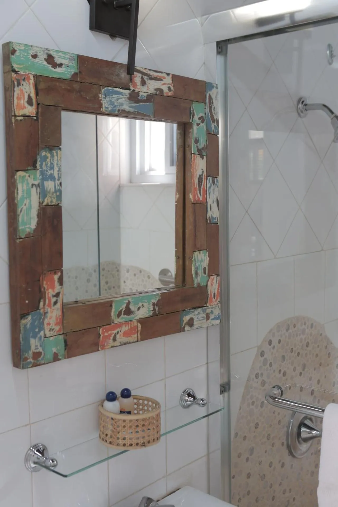 Standard King Room in Altamont West Hotel