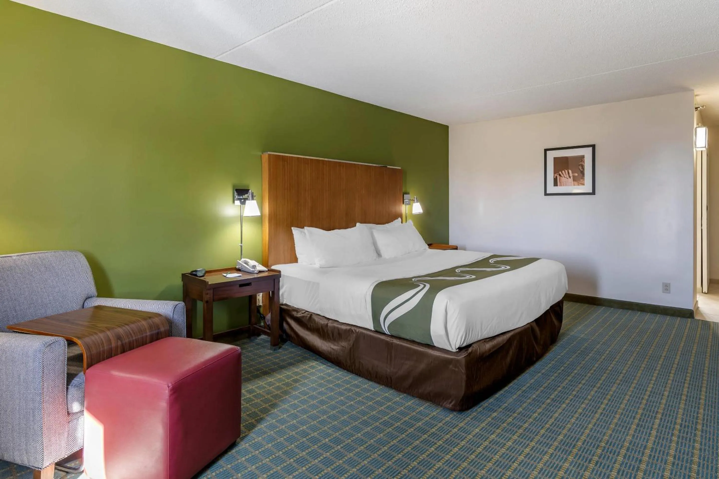 King Room - Non Smoking in Quality Inn Lexington -Horse Park