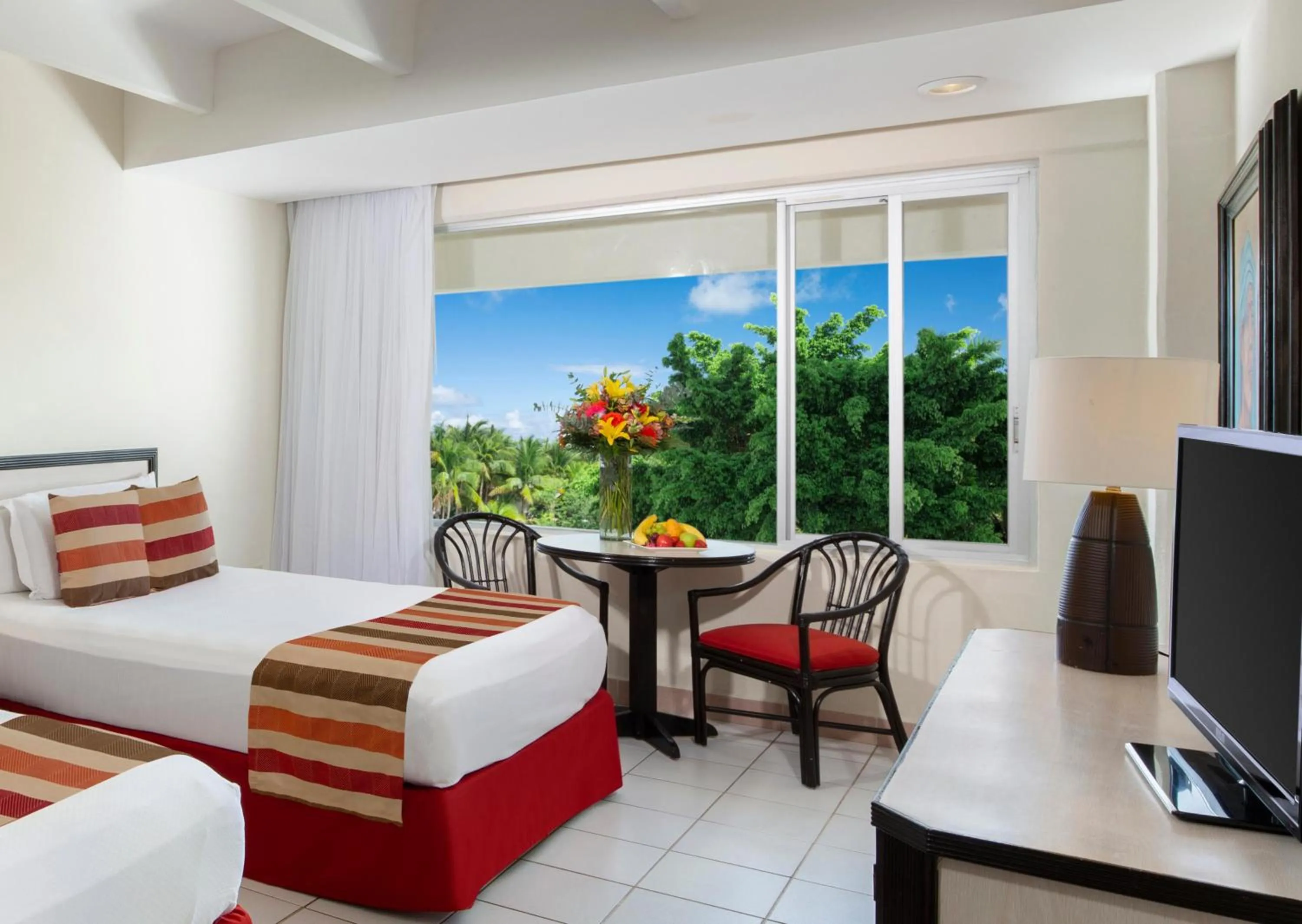 Standard Room in Oasis Palm - All Inclusive