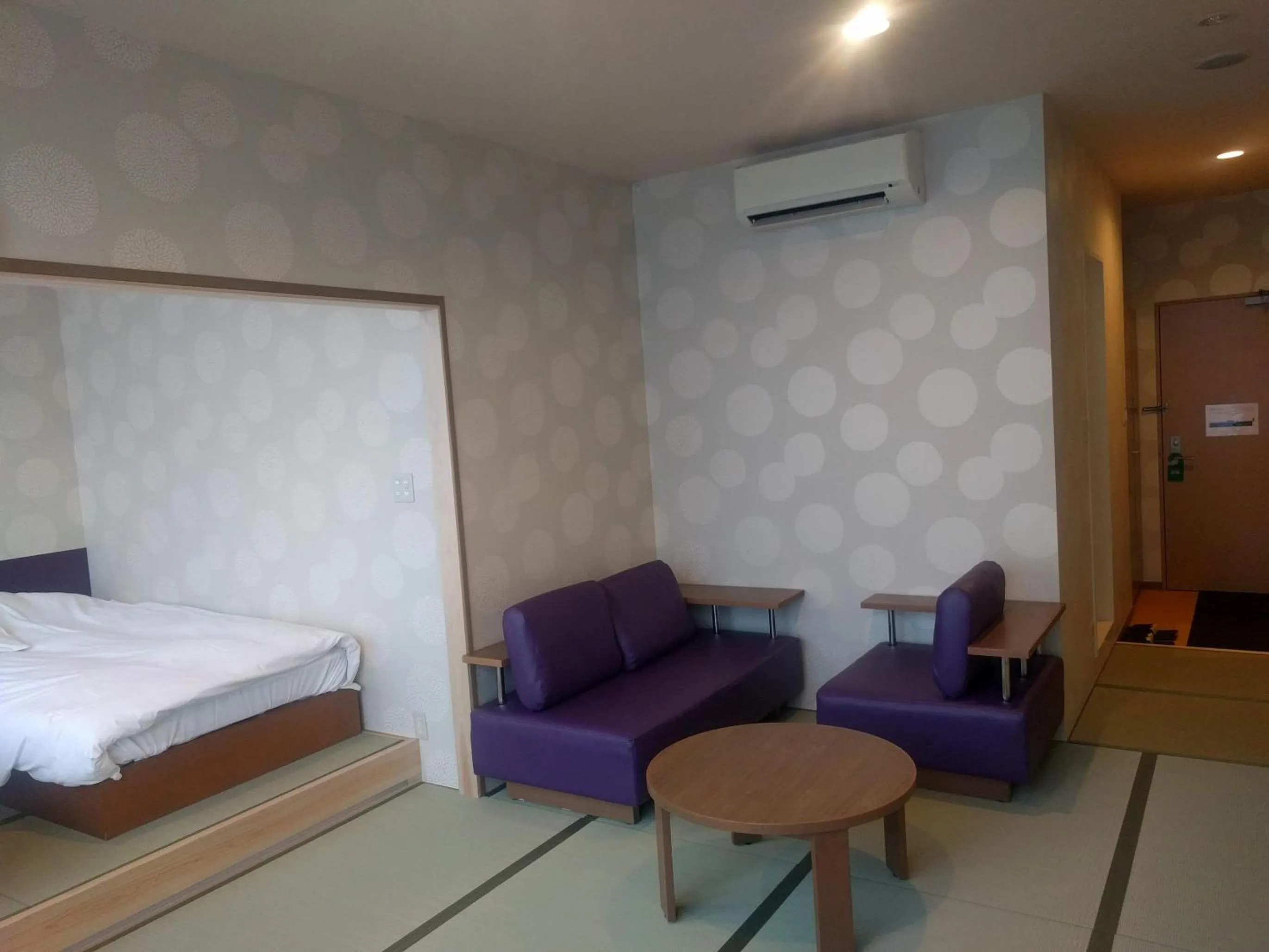 Japanese-Style Room in Bayside Square Kaike Hotel