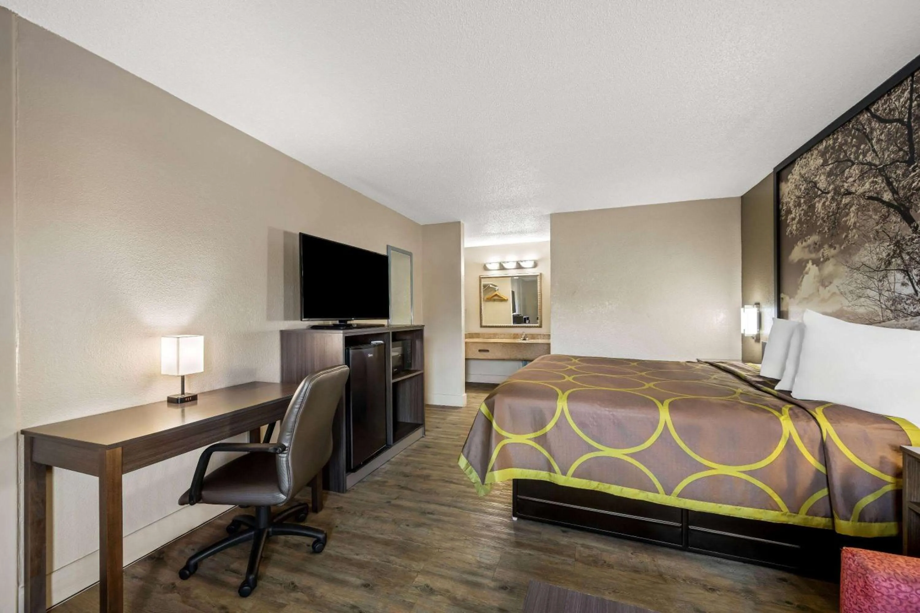 King Room - Non-Smoking in Super 8 by Wyndham Garysburg/Roanoke Rapids
