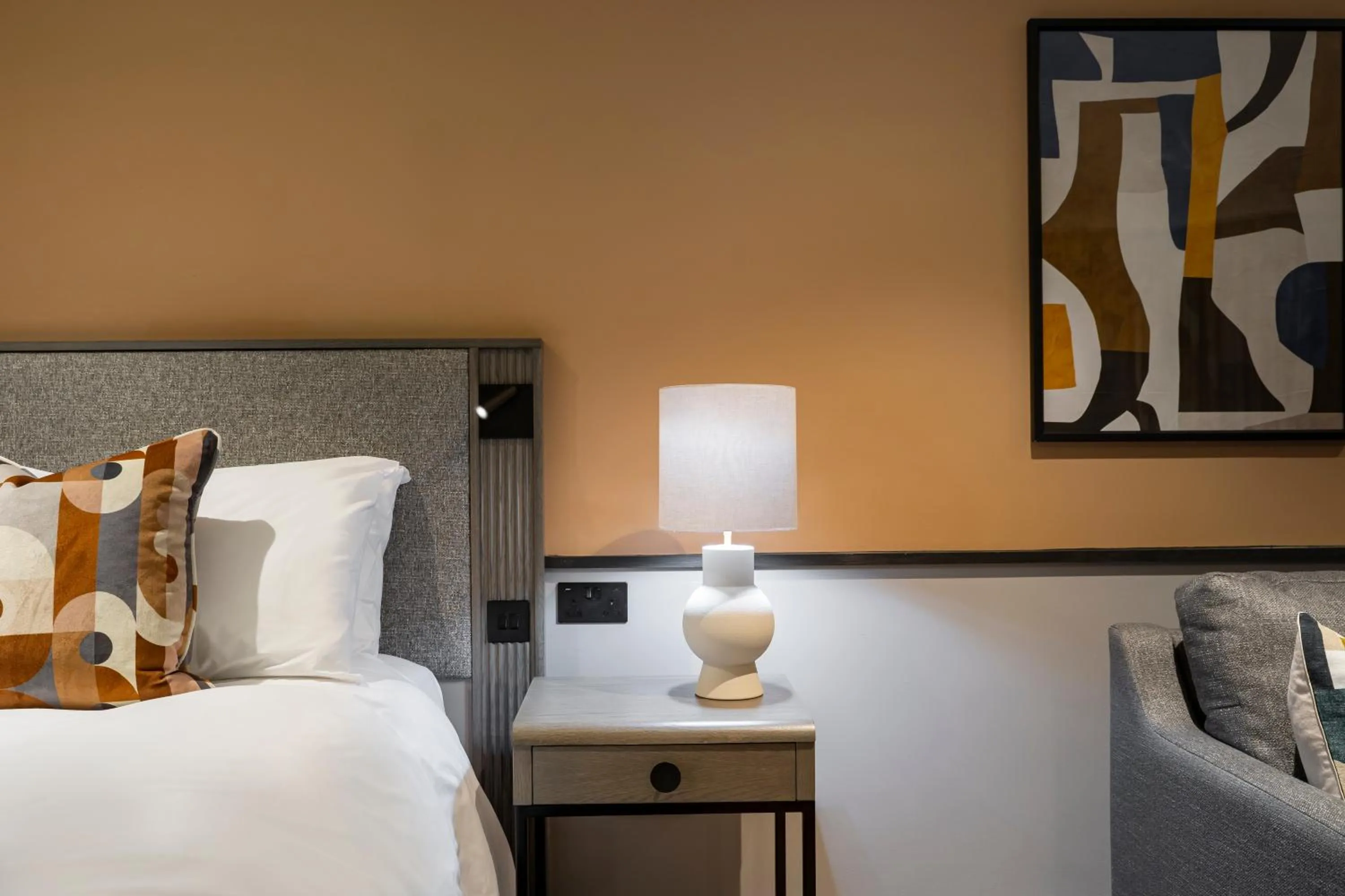 Super Premium King Room with Sofa Bed and Garden View in voco Fareham - Solent by IHG