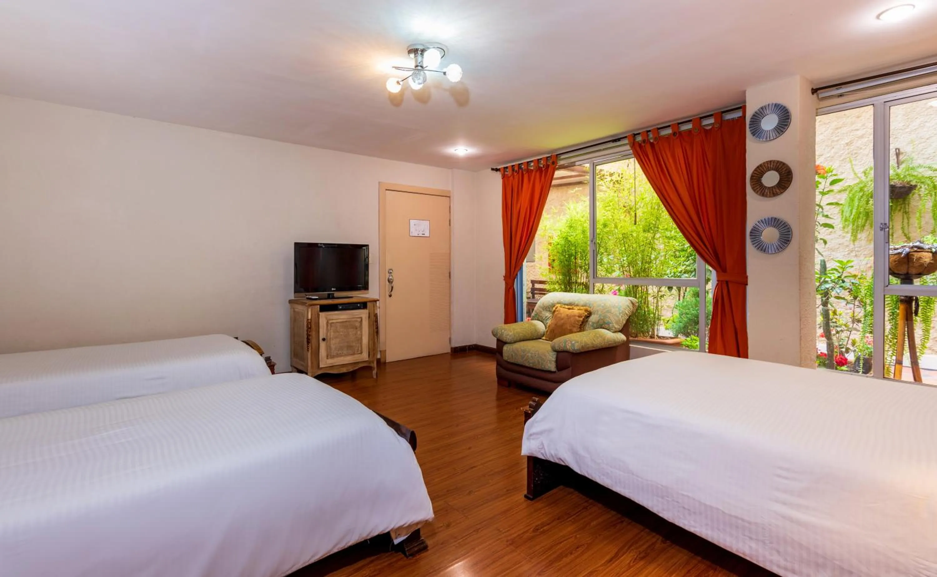 Triple Room - Disability Access in Hotel Boutique Los Balcones