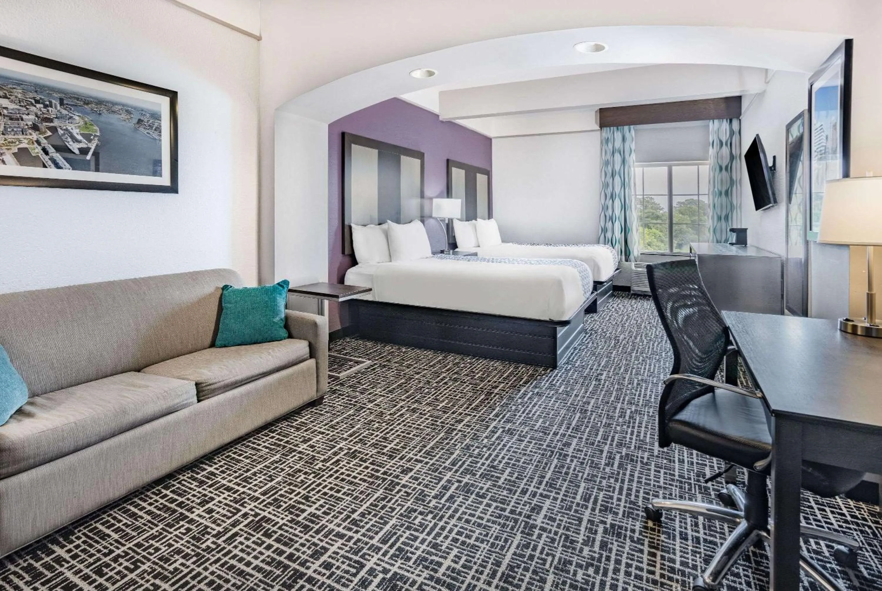 Deluxe Suite with Two Queen Beds - Non-Smoking in La Quinta Inn & Suites by Wyndham Norfolk