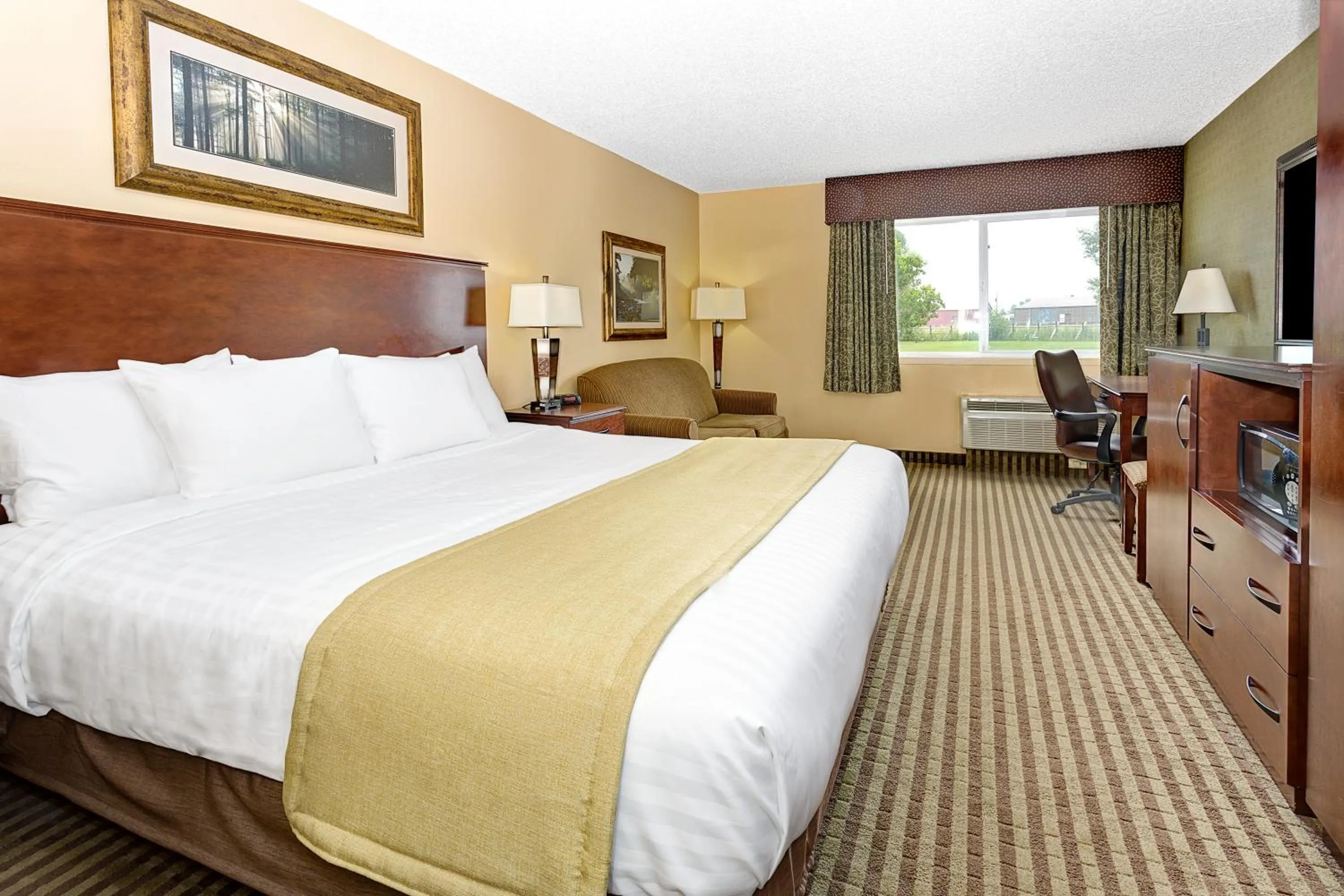 King Room- Non-Smoking in Days Inn by Wyndham Cheyenne