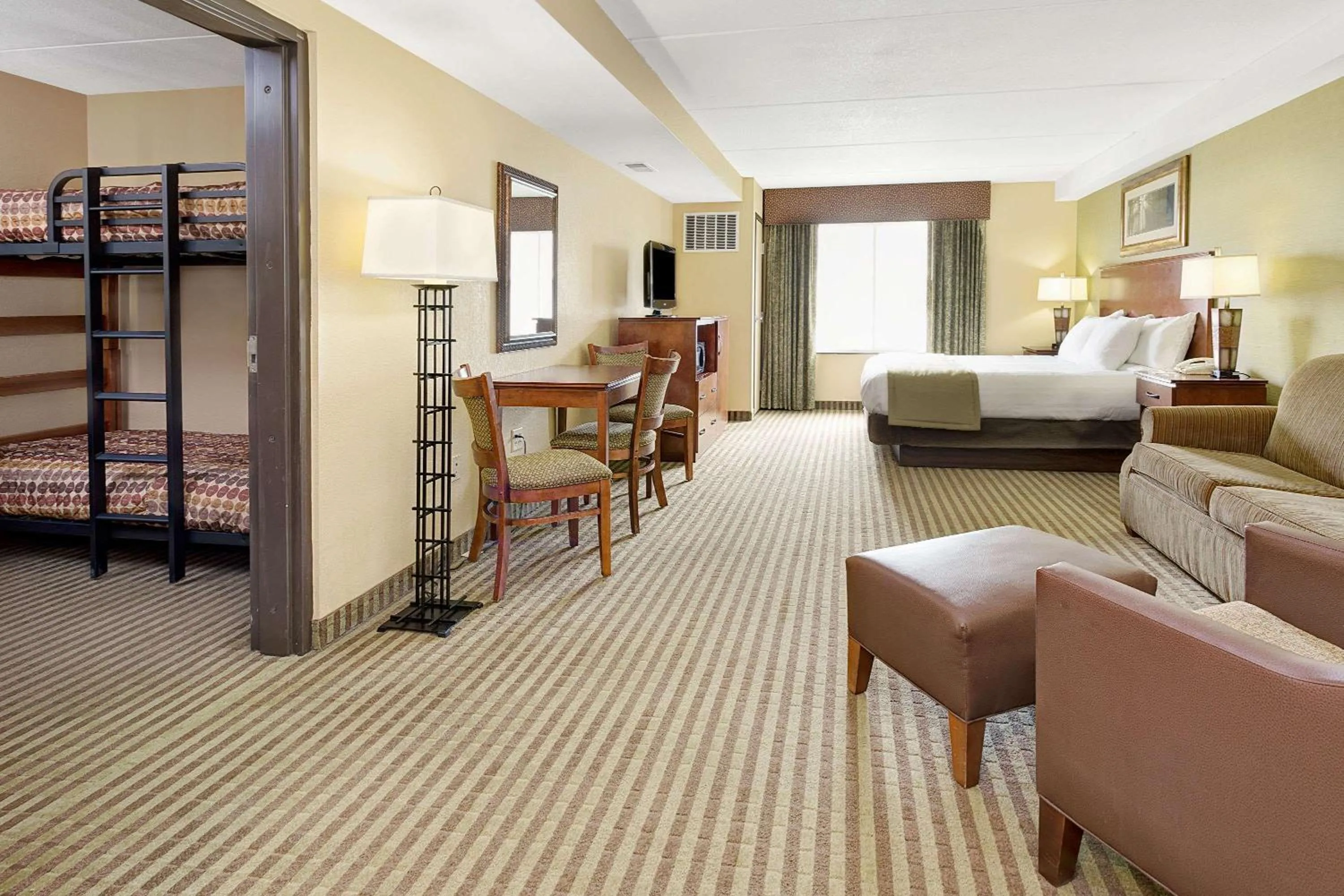 King Studio Suite - Non-Smoking in Days Inn by Wyndham Cheyenne