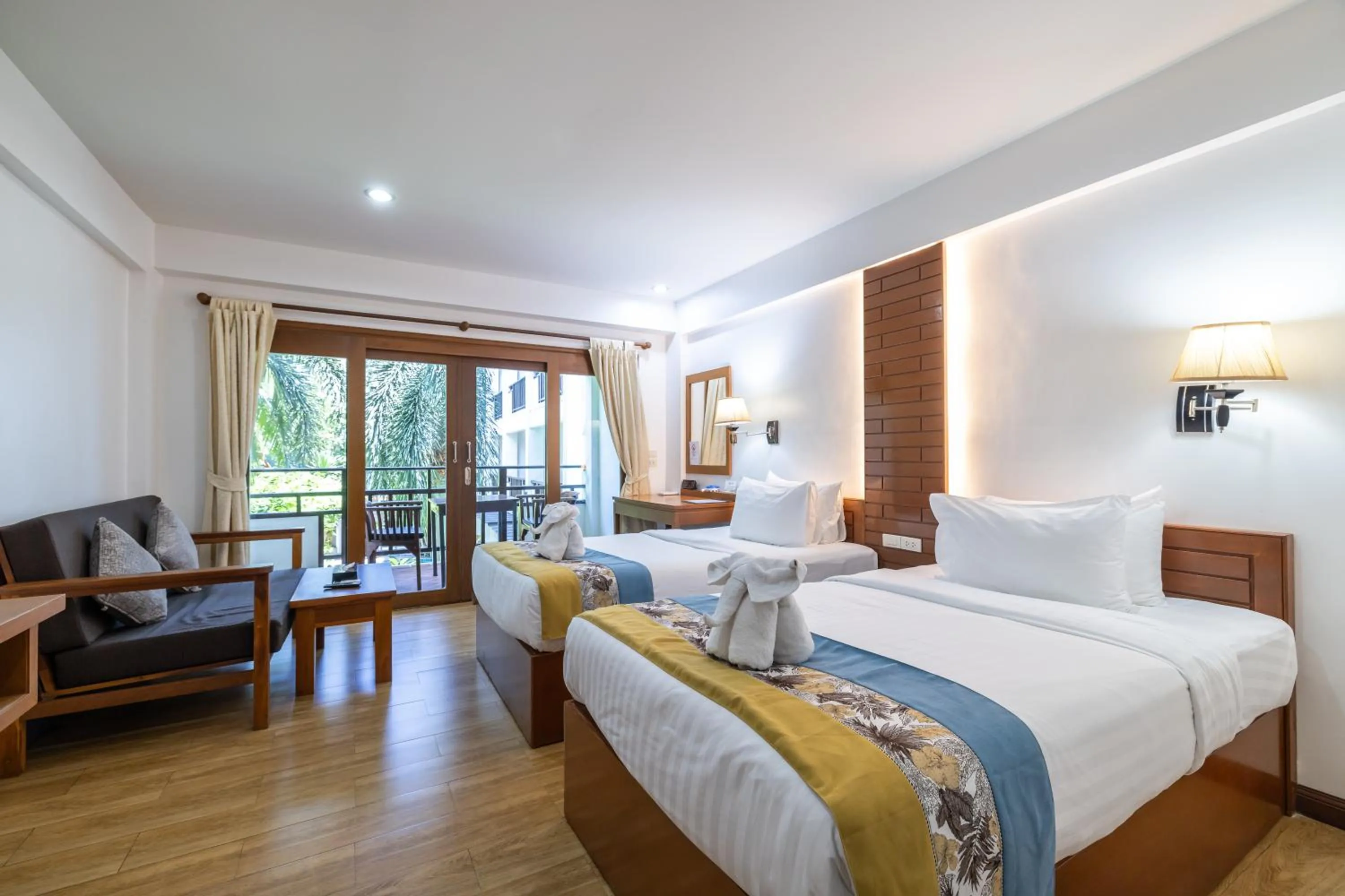 Superior Twin Room in Phuket Meet Holiday Hotel-Rawai 普吉岛相遇花园度假酒店-拉威店