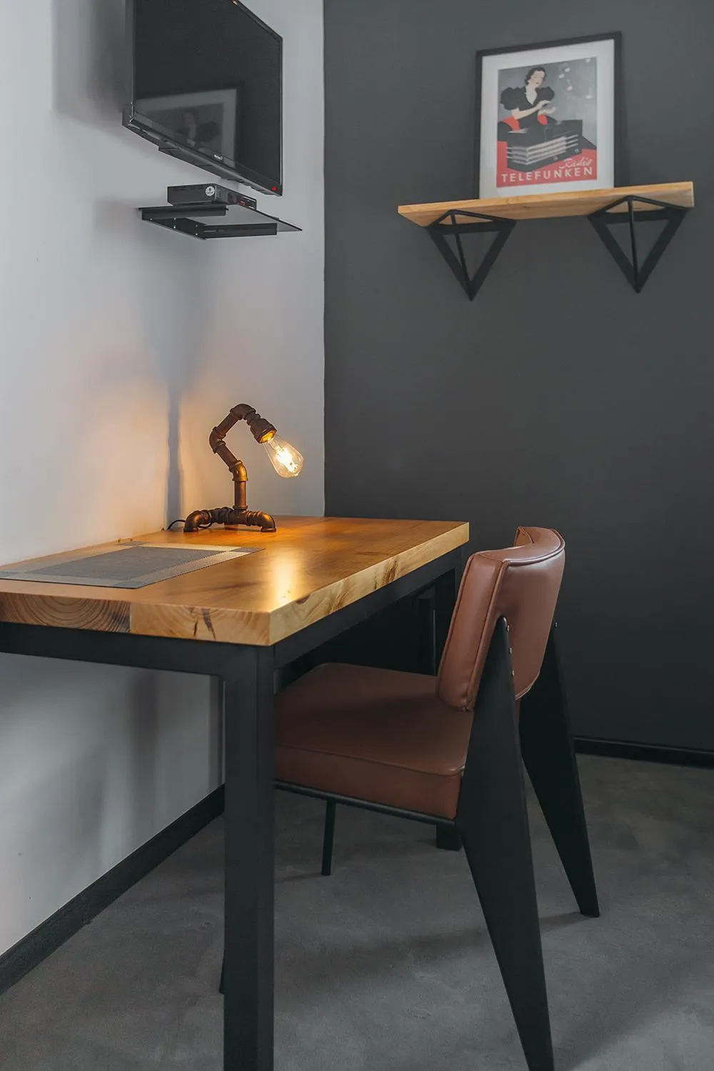 Family Room in Timber Boutique Hotel