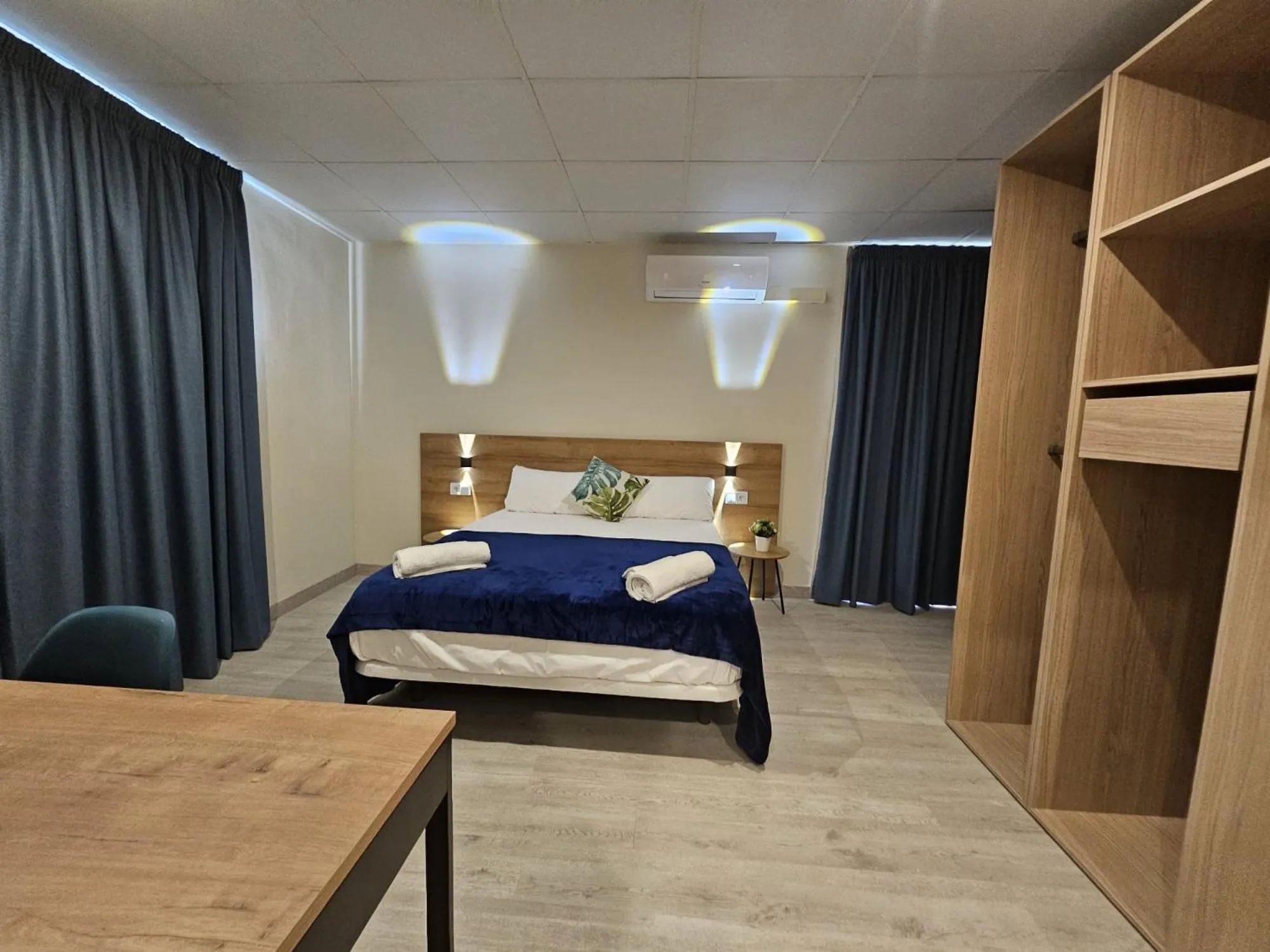 Large Double Room in Hotel Mar i Sol