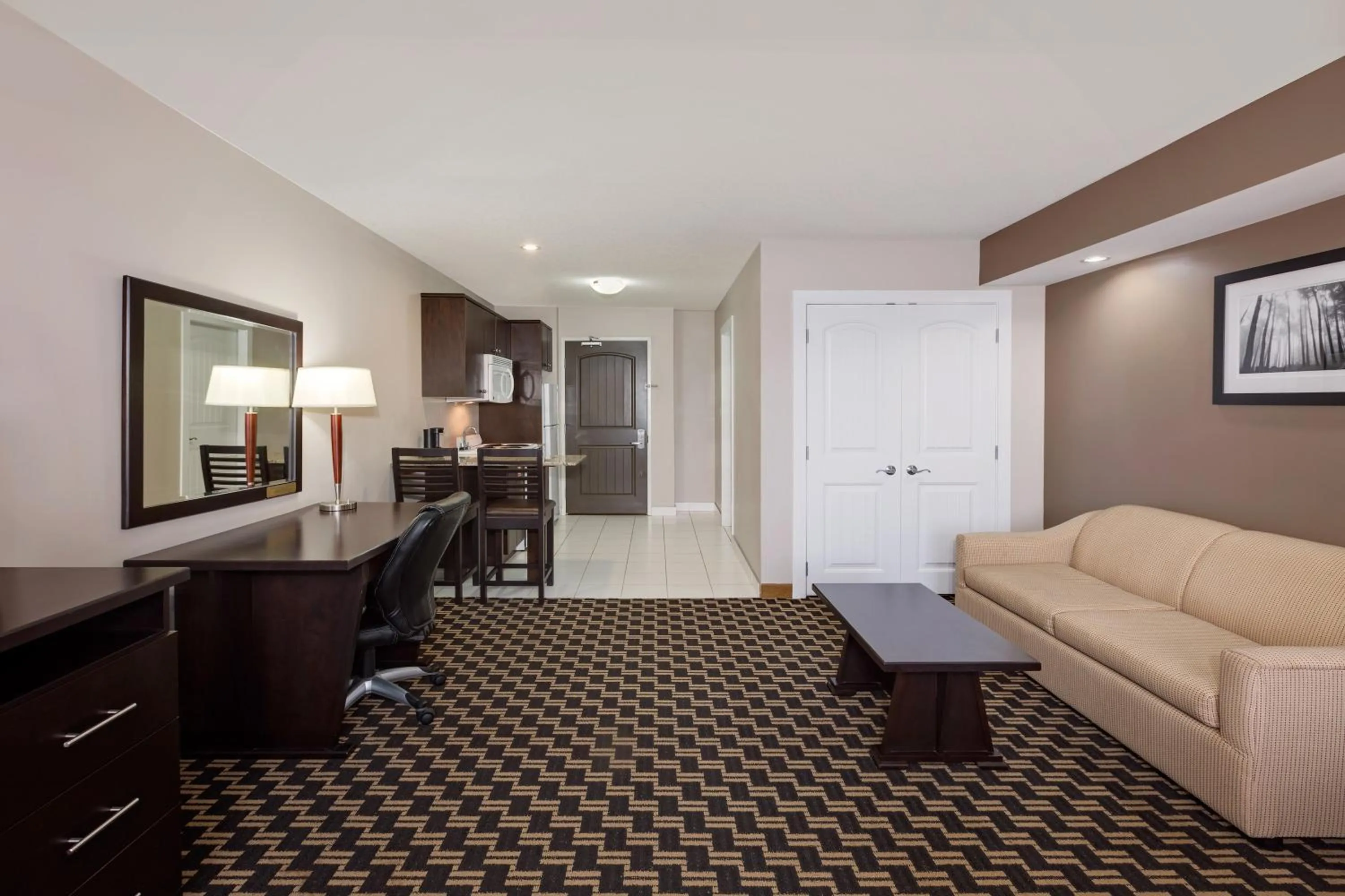 Deluxe King Suite in Ramada by Wyndham Cold Lake