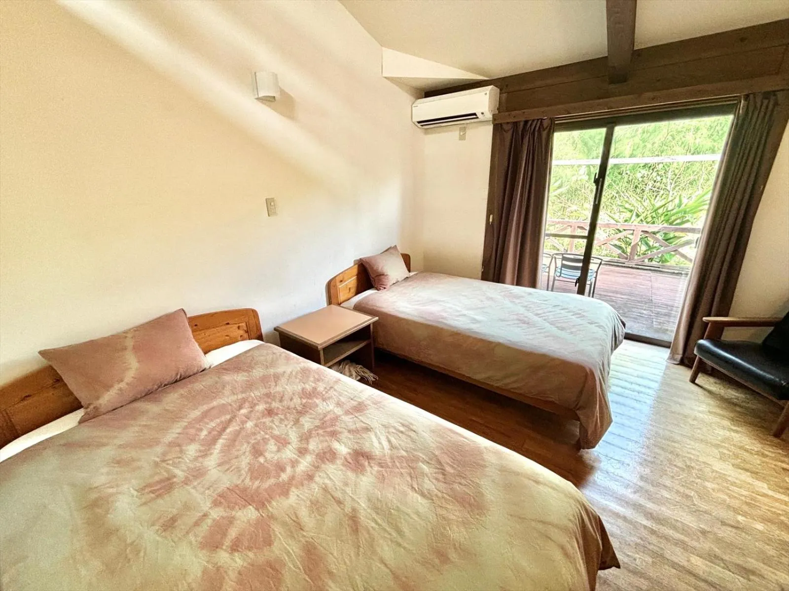 Economy Twin Room - single occupancy in Wellness pension Coco