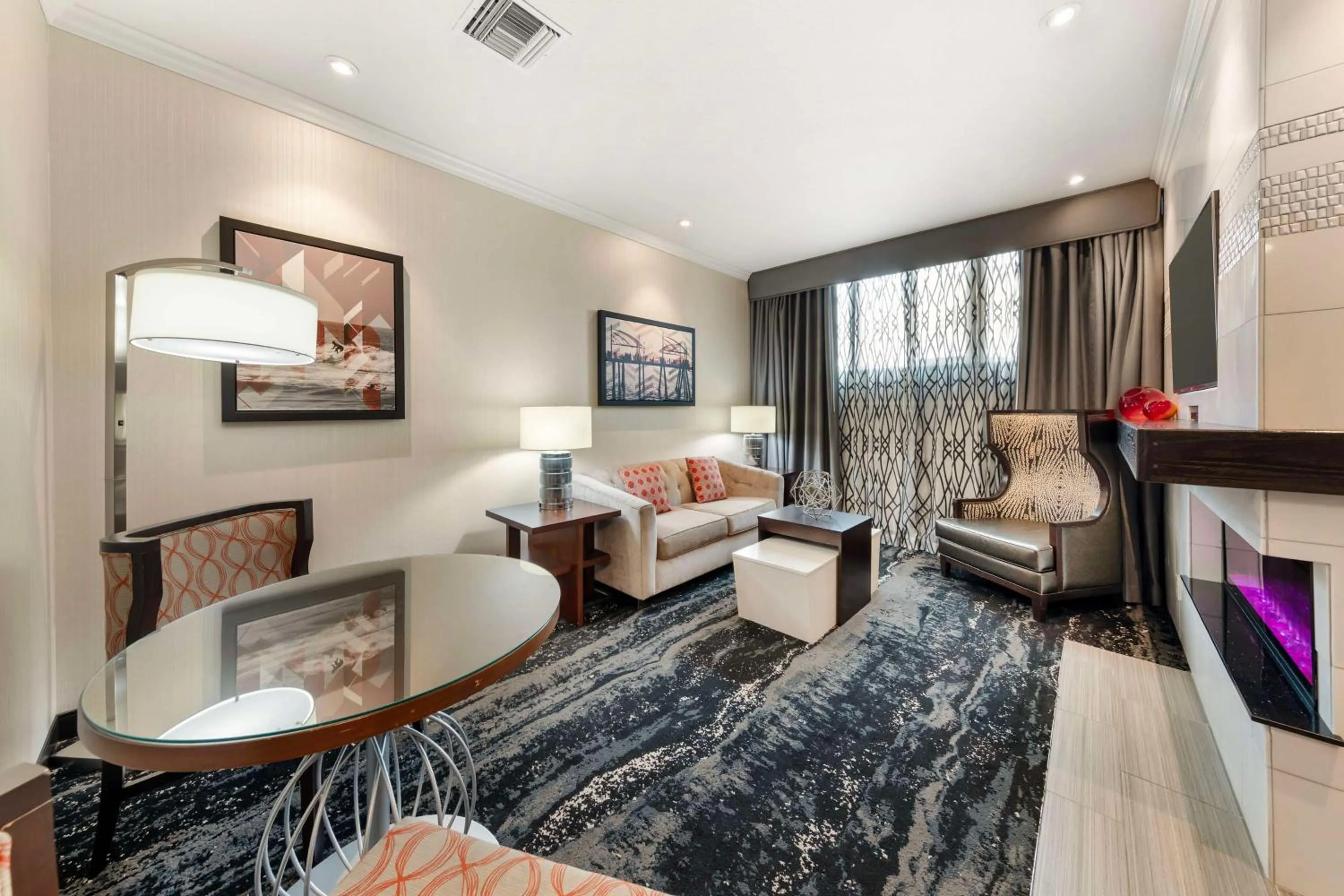 King Suite with Fireplace - Non-Smoking in Best Western Plus Redondo Beach Inn