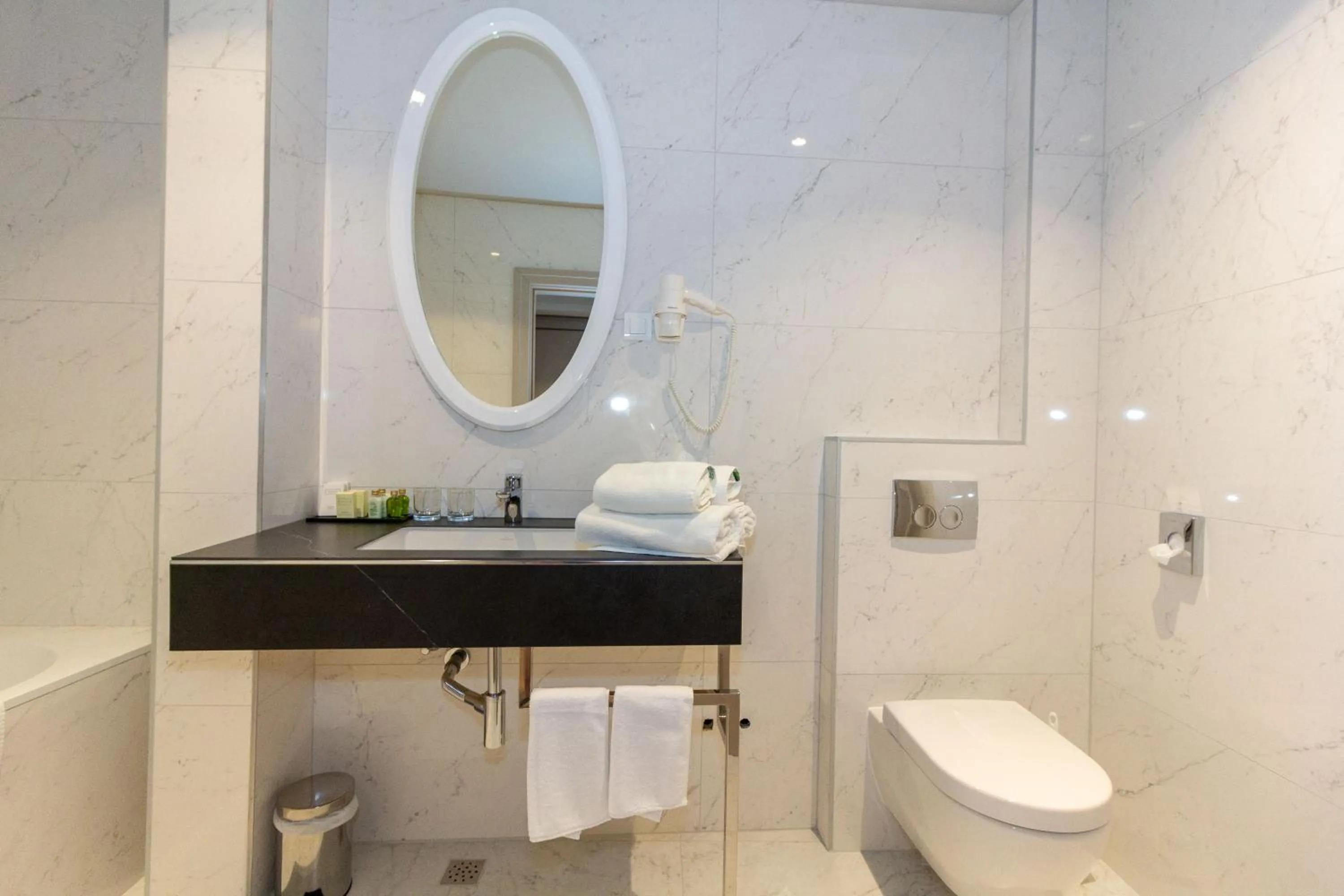 Deluxe Double Room with King size bed in Torretta Palace Hotel