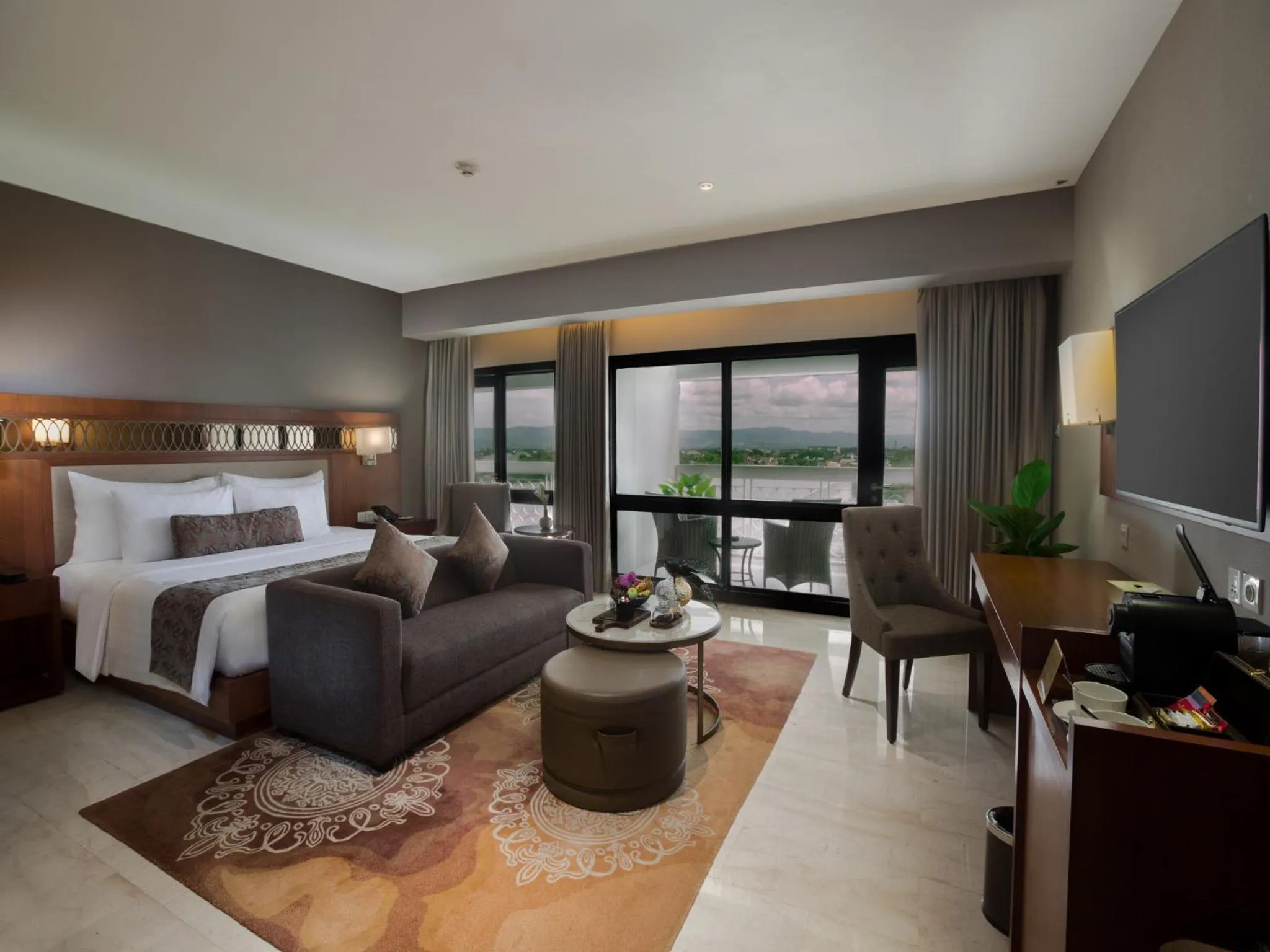 Junior Suite in Royal Ambarrukmo Yogyakarta