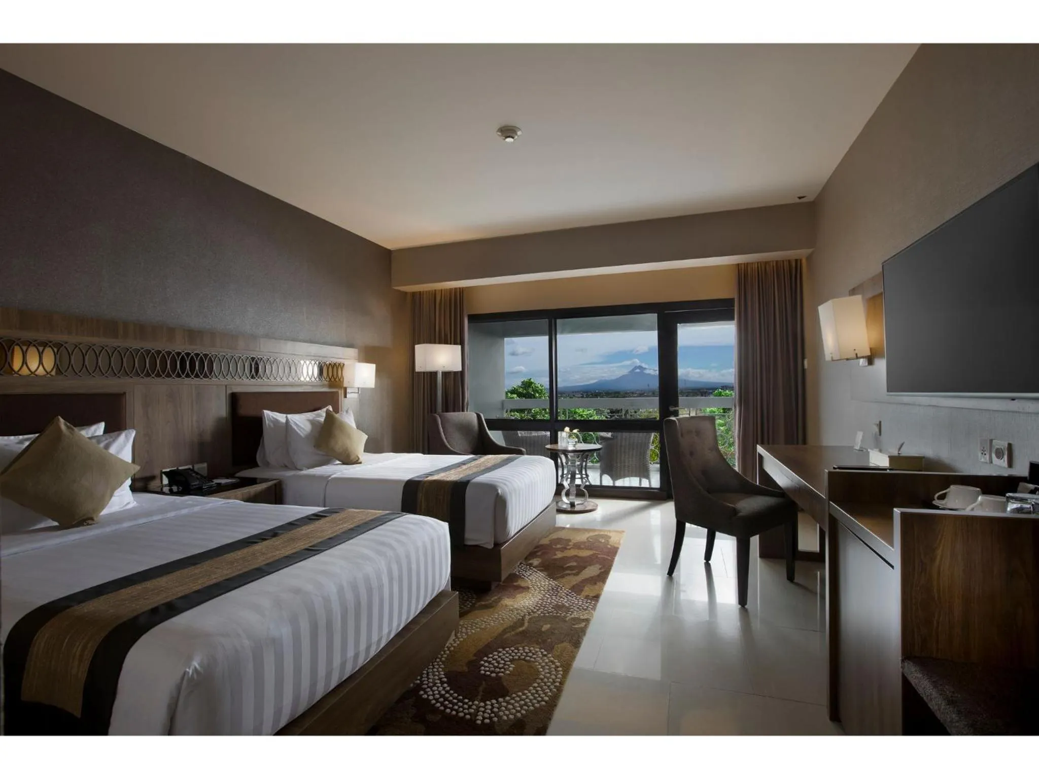 Premier Twin Room in Royal Ambarrukmo Yogyakarta