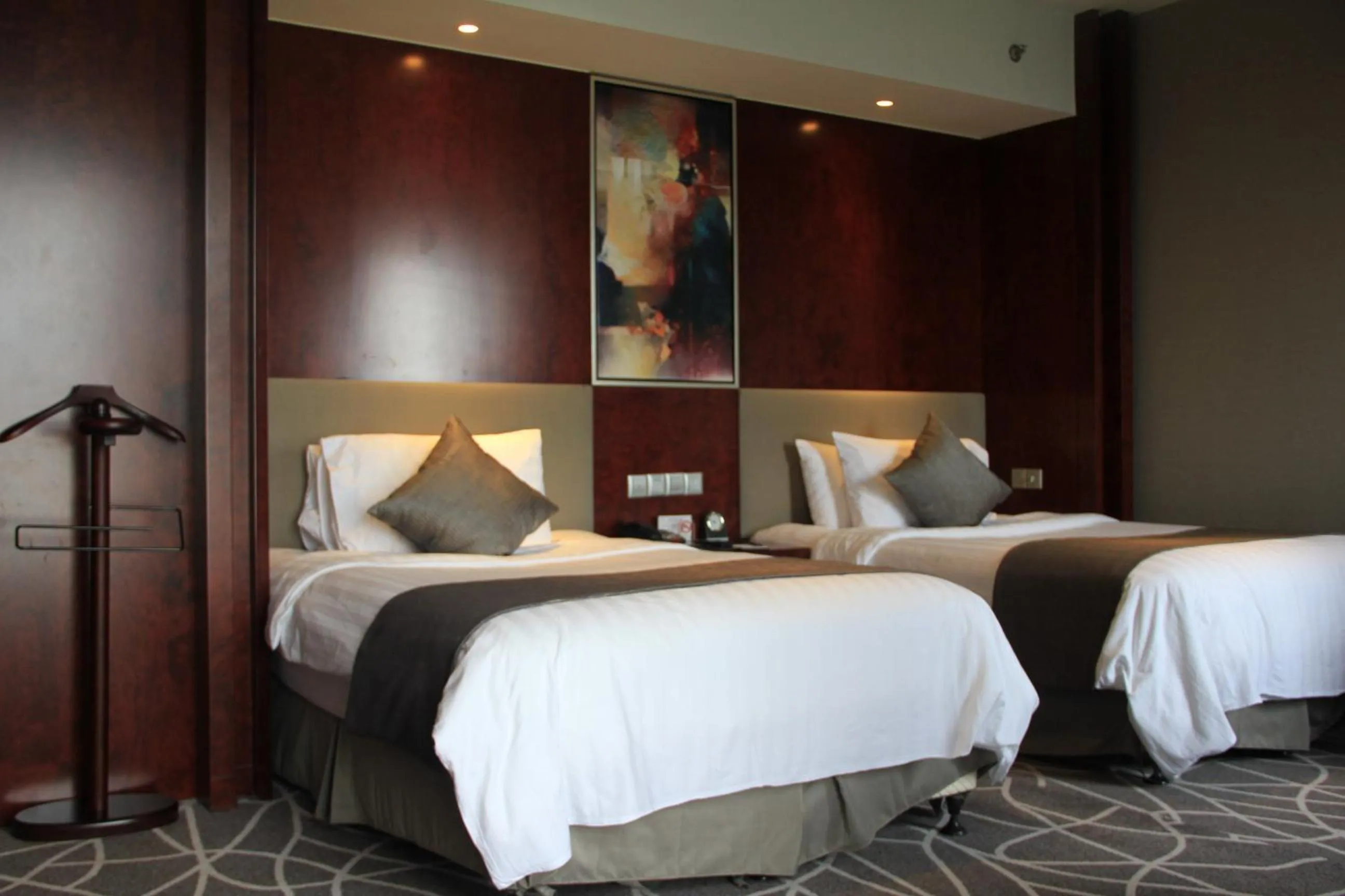 Deluxe Twin Room in Grand Metropark Universal Dinosaur Town Hotel