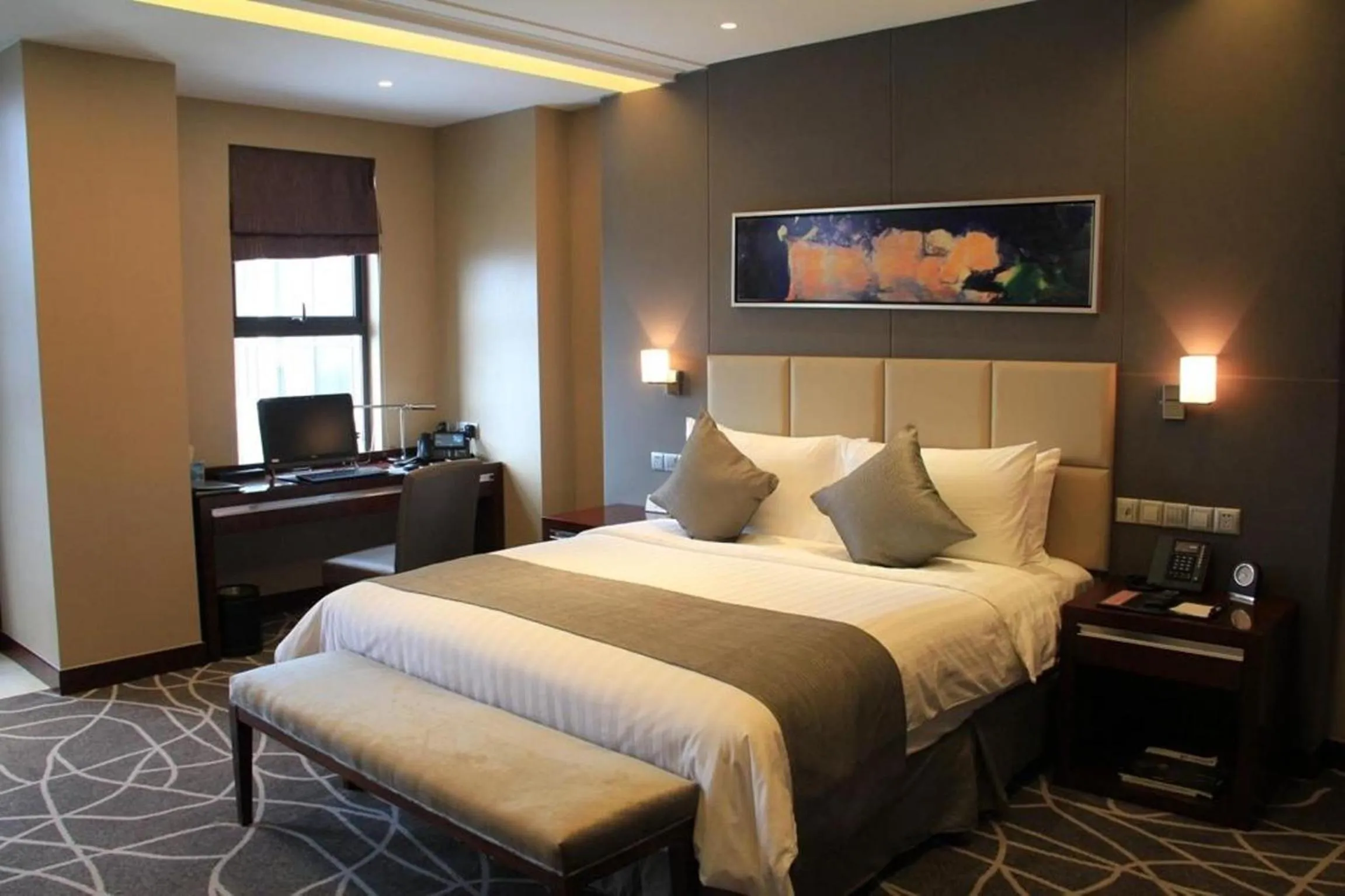 Superior Double Room in Grand Metropark Universal Dinosaur Town Hotel