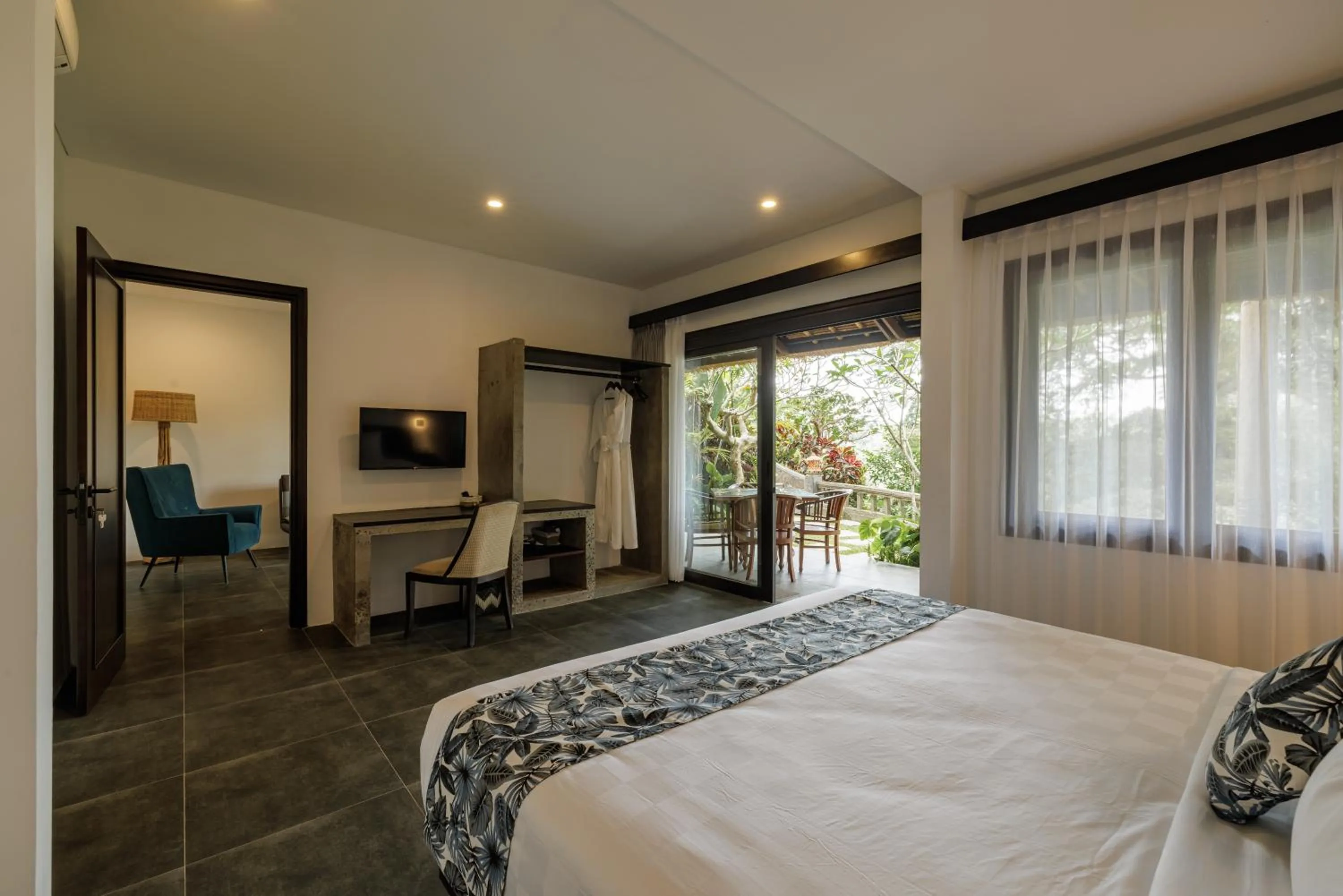 Deluxe Family Suite in Ubud Dedari Villas