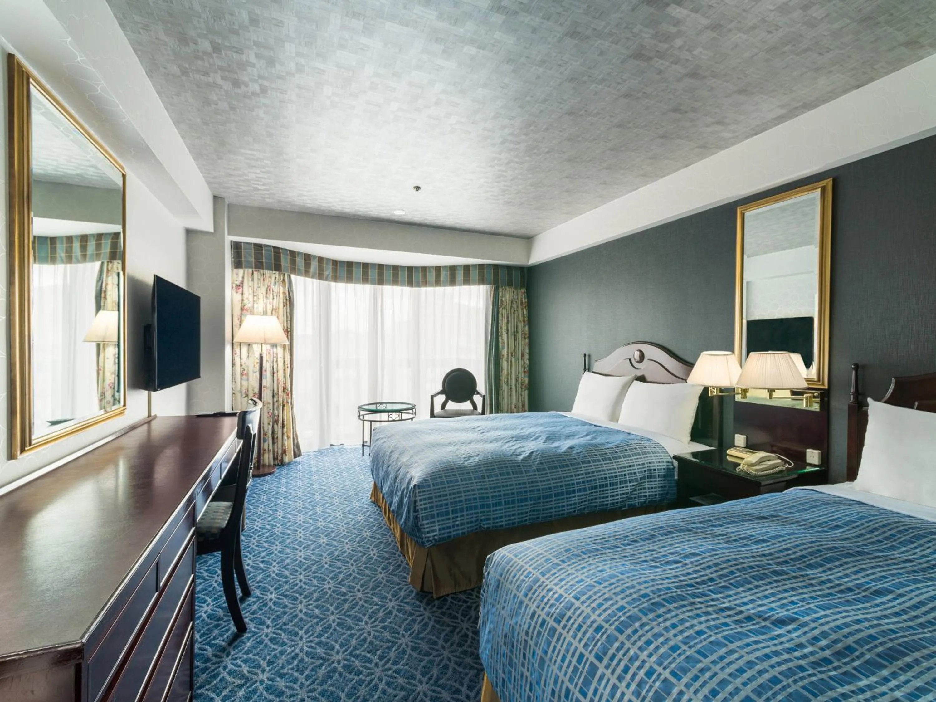 Superior Twin Room in Rose Hotel Yokohama, The Distinctive Collection By WORLDHOTELS