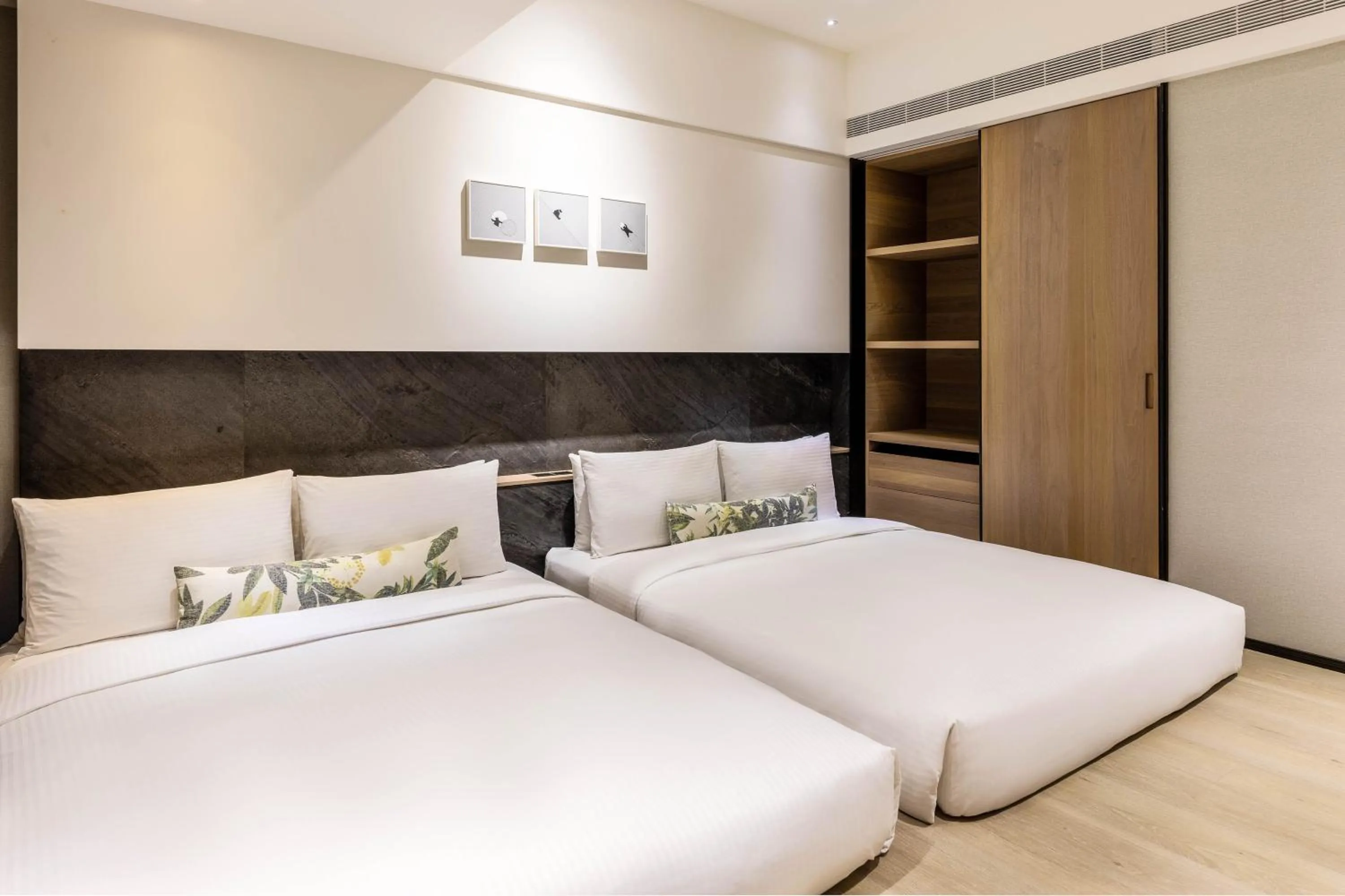 Japanese-Style Quadruple Room in Hsin Hotel