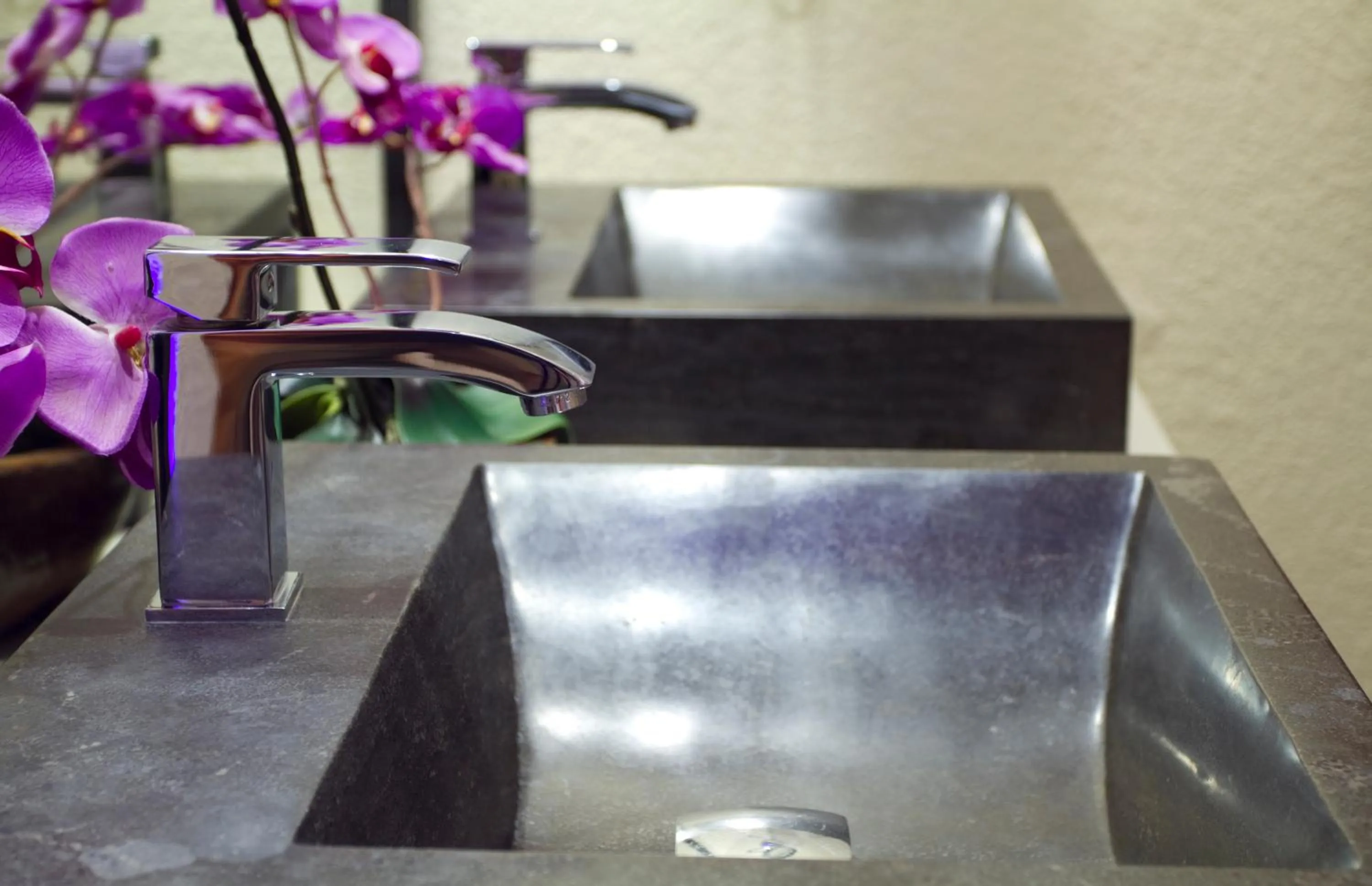 Twin Room in The Rhino Resort Hotel & Spa