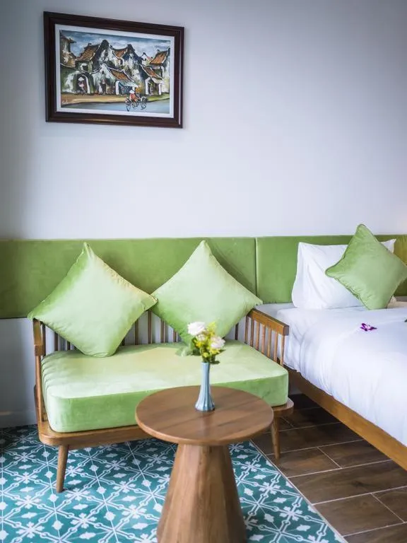 Cozy Superior Room in Vinh Hung Old Town Hotel