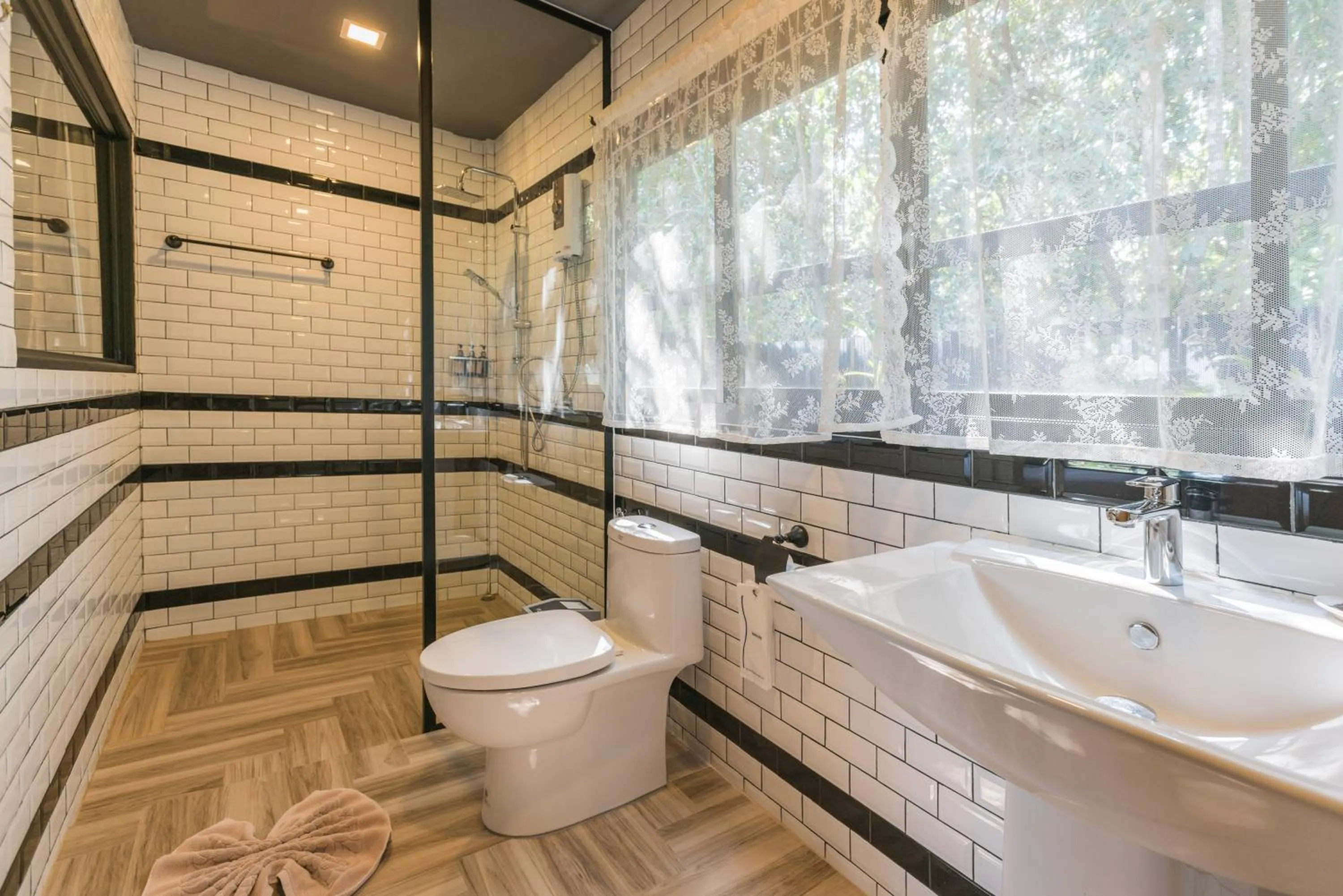 Double Room with Garden View in Perennial Resort