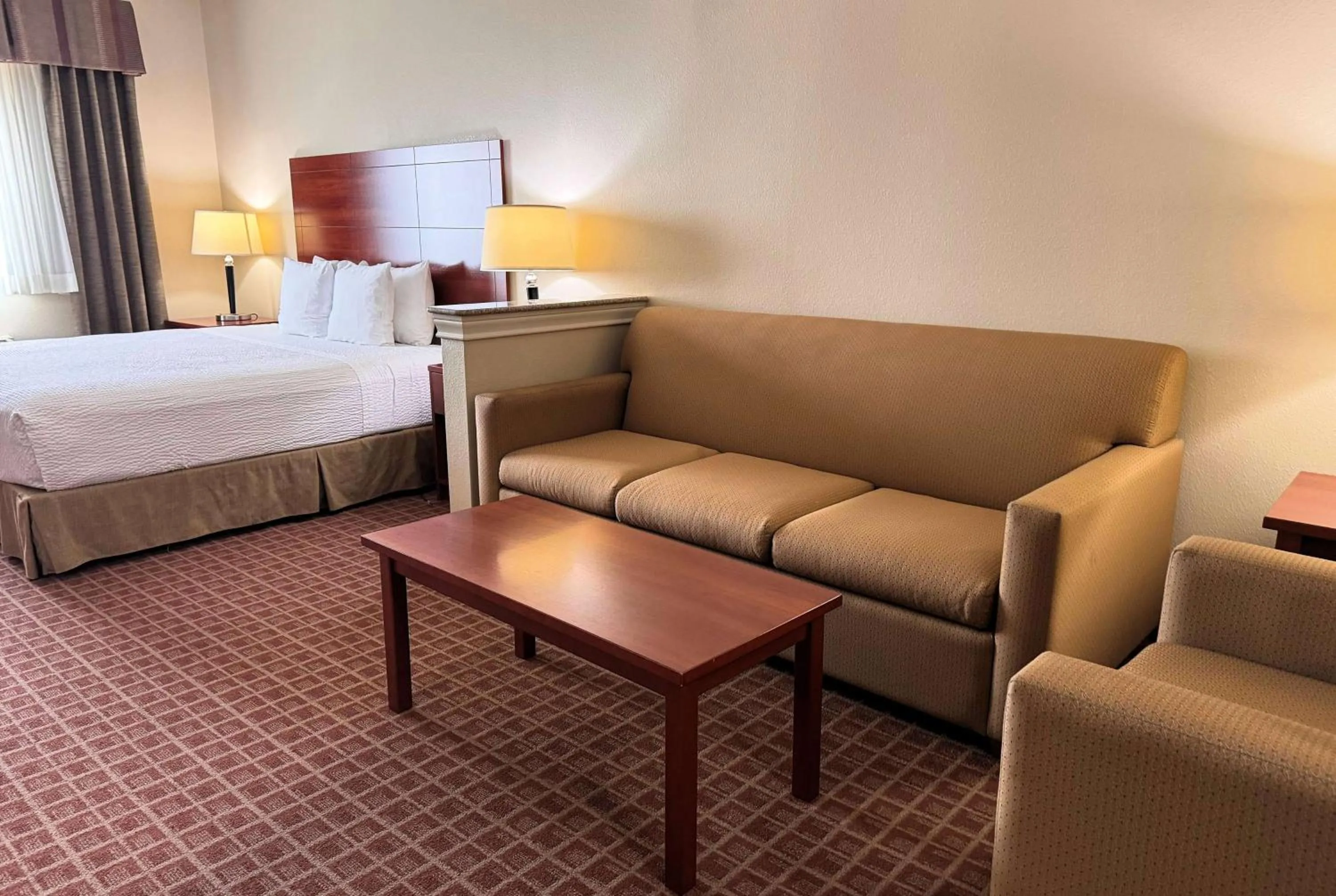 King Suite with Sofa Bed - Non-Smoking in Ramada by Wyndham College Station