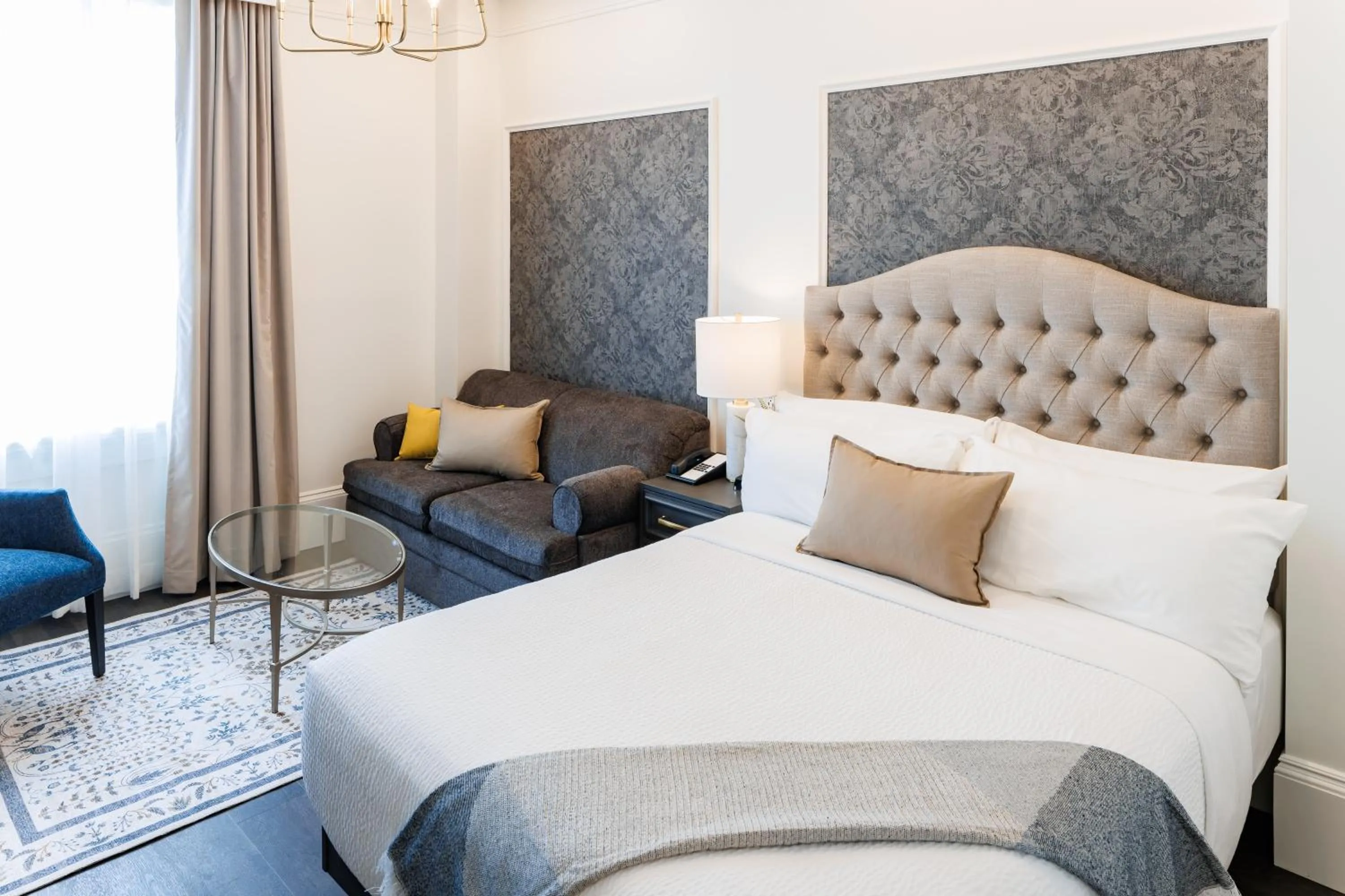 Executive Queen Room in Rodd Charlottetown