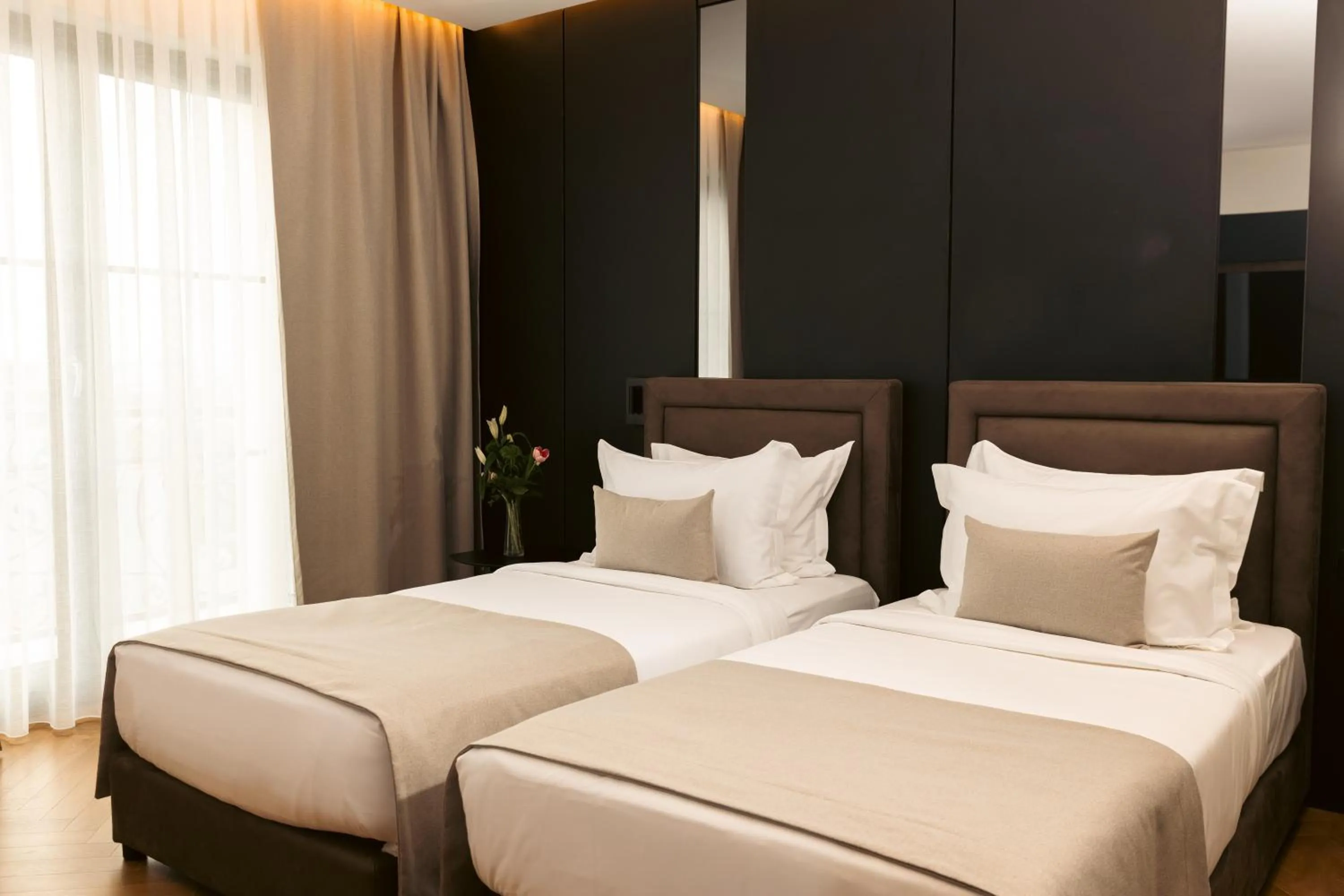 Deluxe Twin Room in Venus Hotel