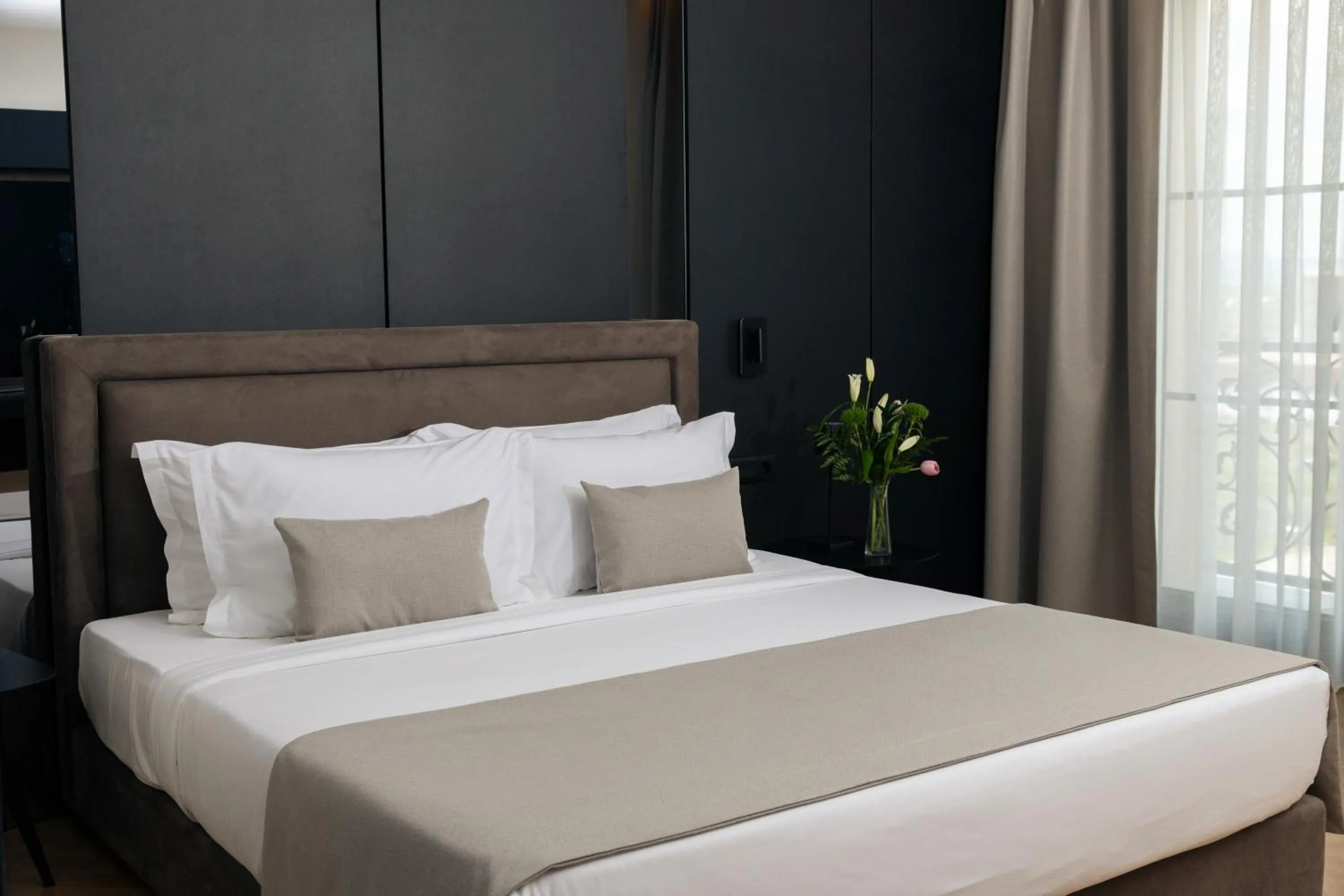 Deluxe Quadruple Room in Venus Hotel