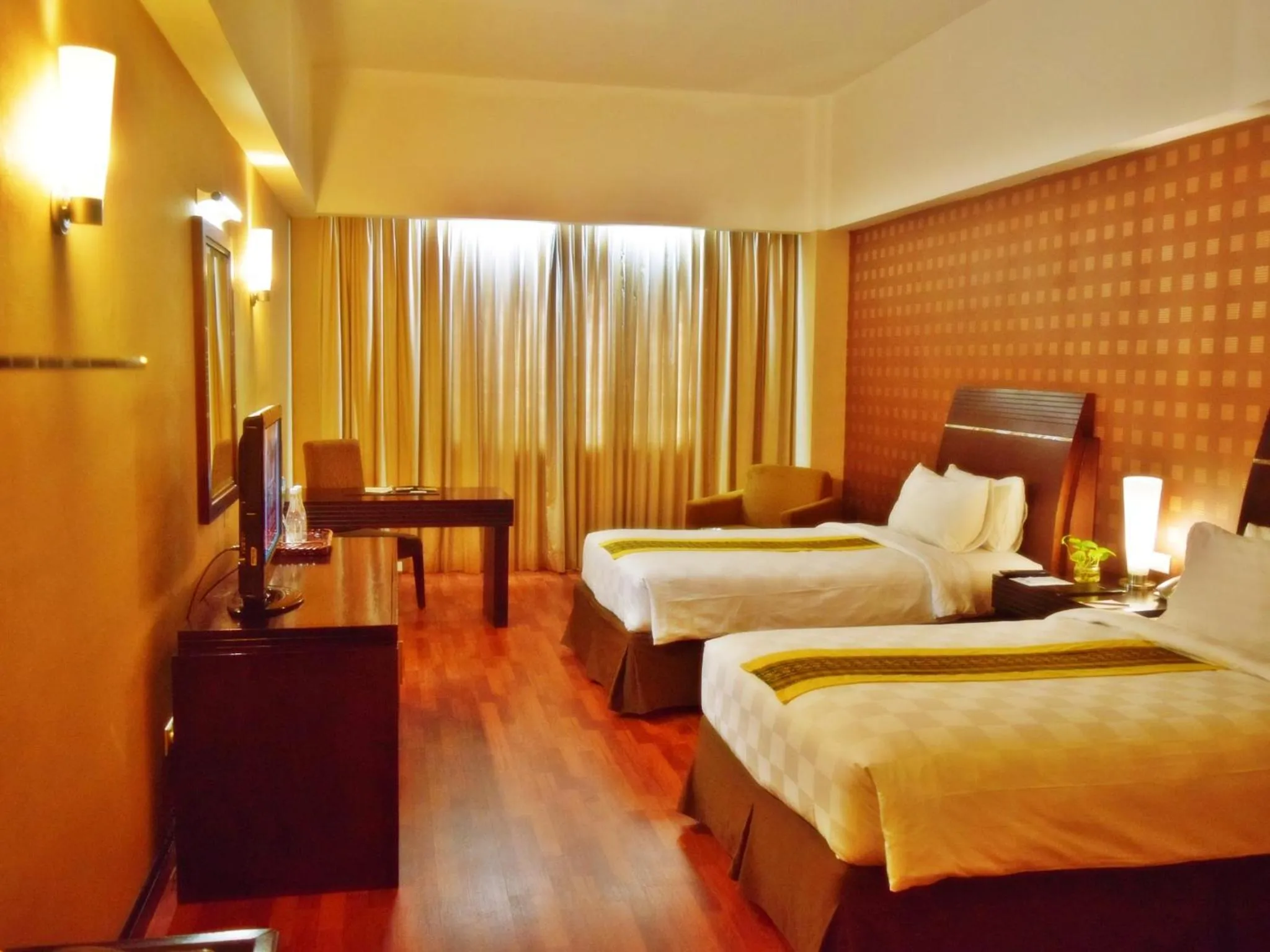 Superior Double or Twin Room in Grand Elite Hotel Pekanbaru