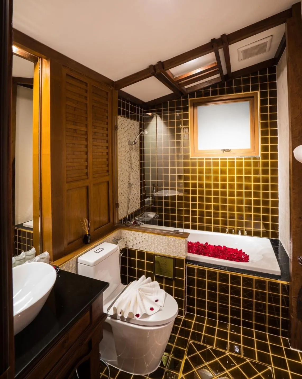 Superior Twin Room  in Phra Singh Village