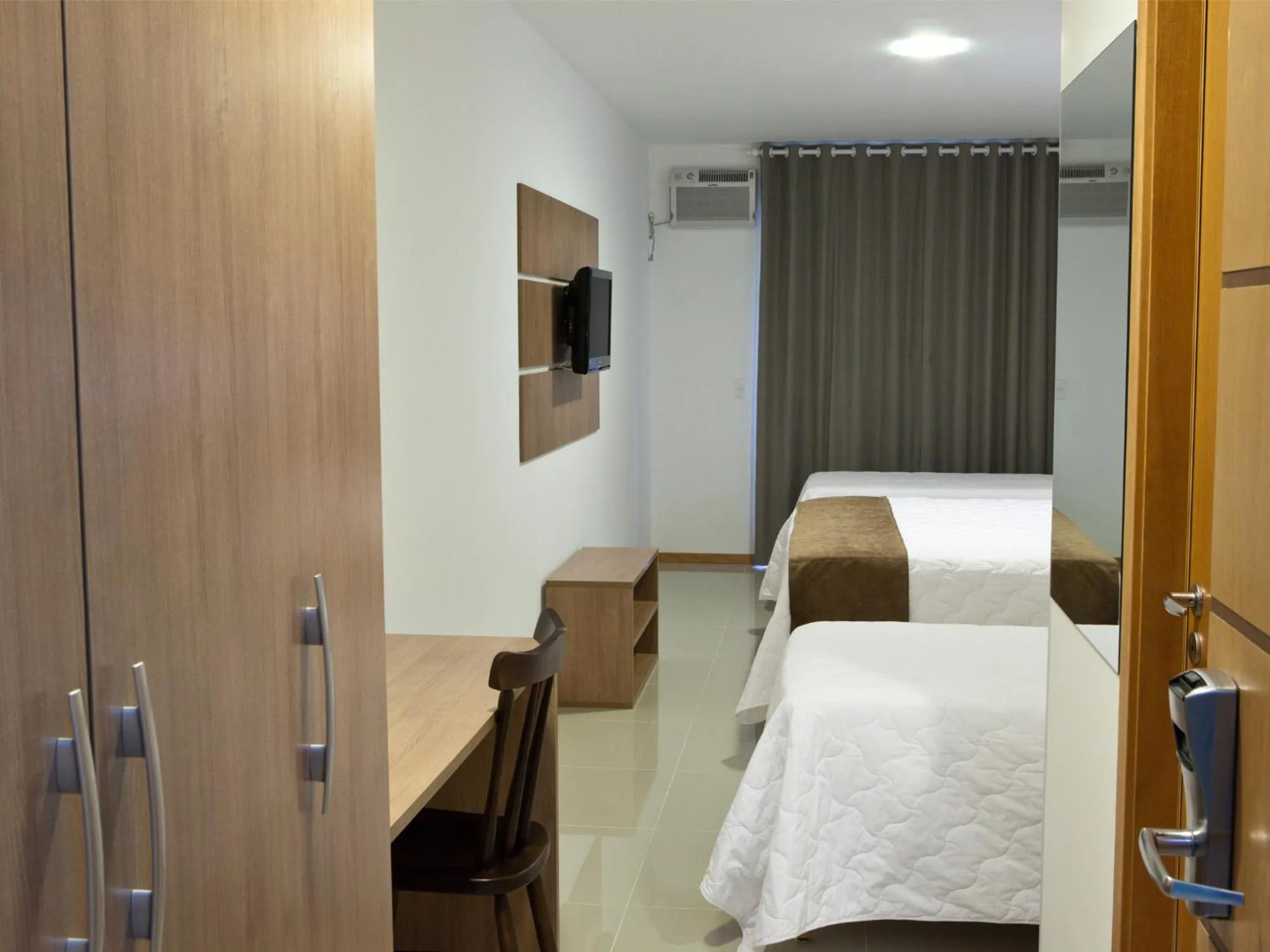 Deluxe Triple Room in Al Mare Hotel
