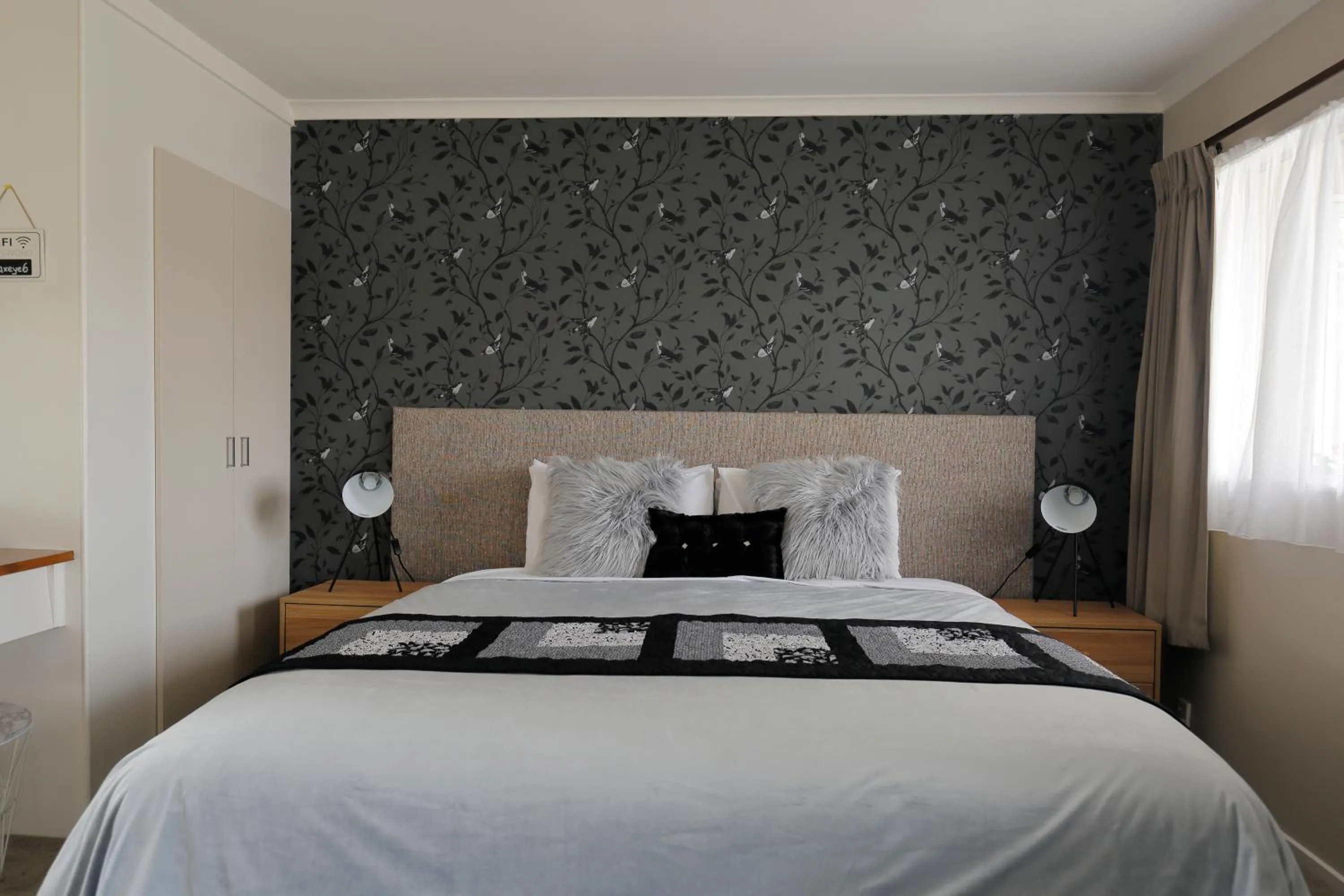 Superior Studio in Aden Motel