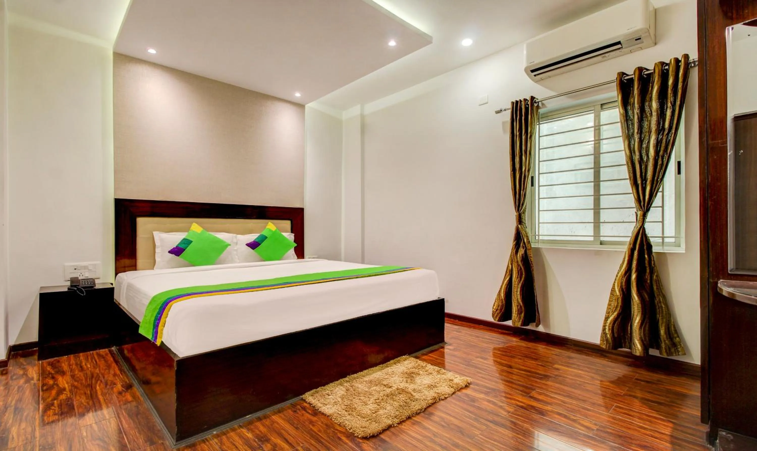 Deluxe Double Room - single occupancy in Treebo The Sai Leela Suites