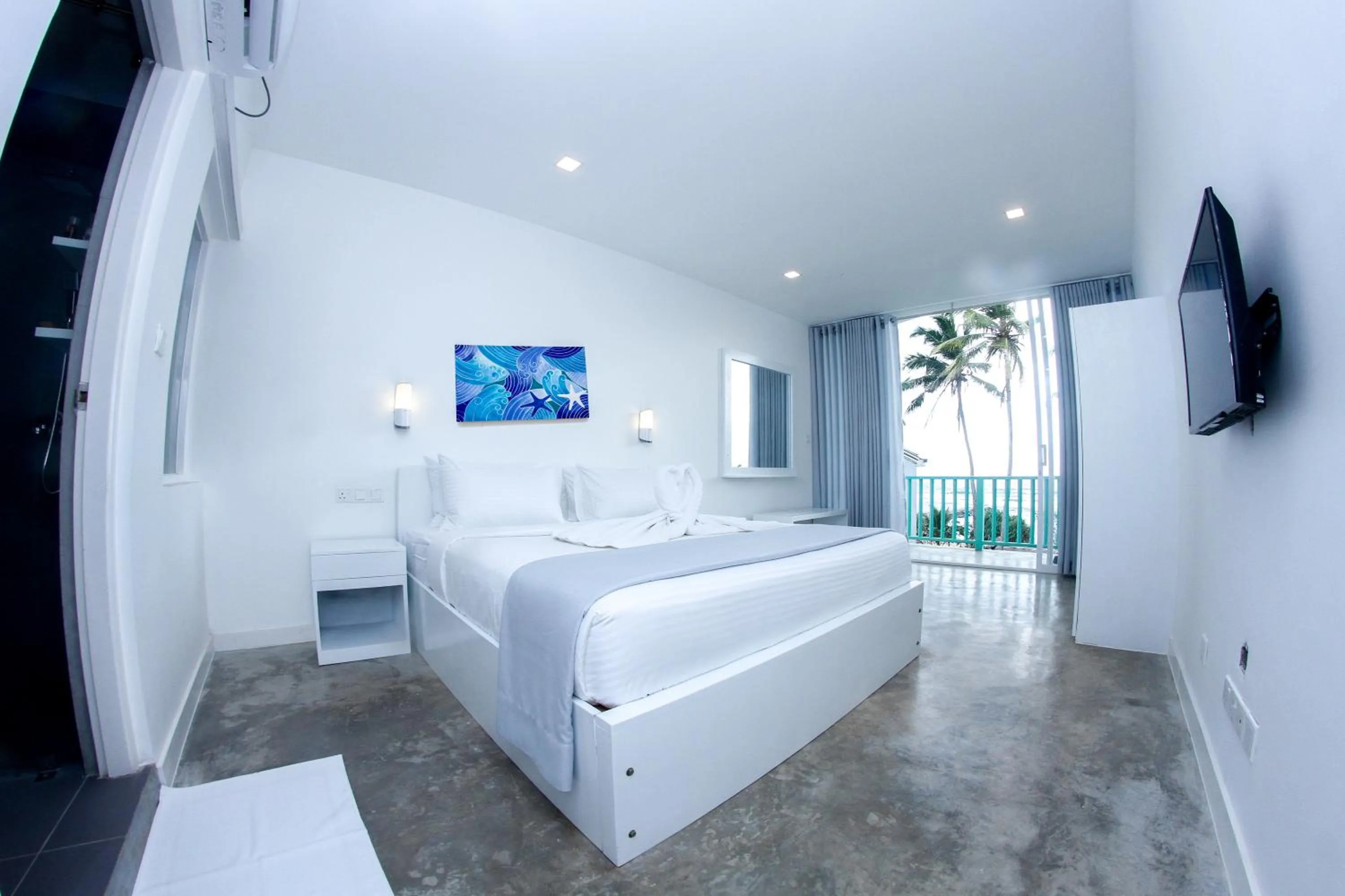Deluxe Double Room with Balcony and Sea View - single occupancy - (Free early check in & late check out on Availability) in Somerset Mirissa Beach