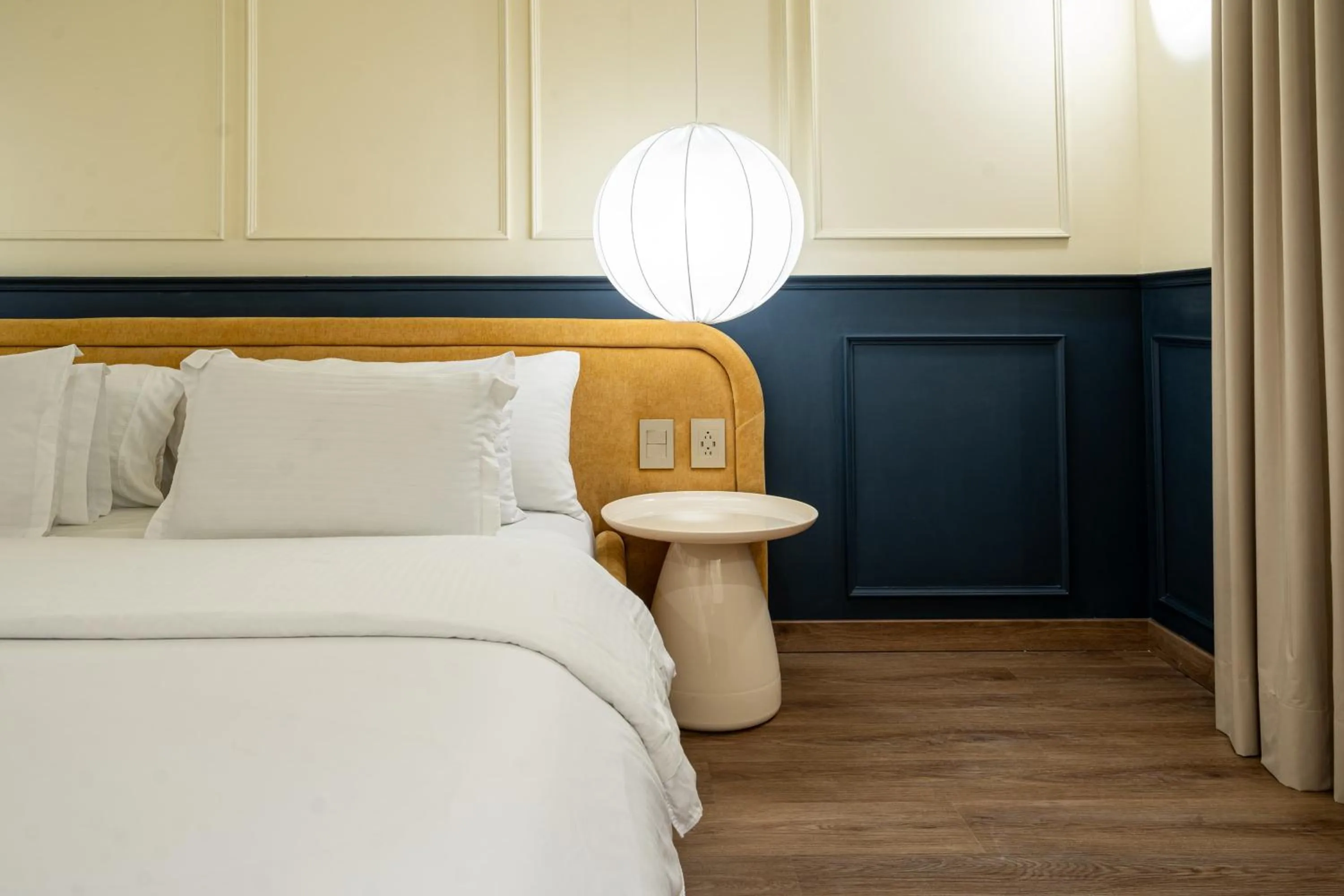 Superior King Room in Hotel Acqua Medellín