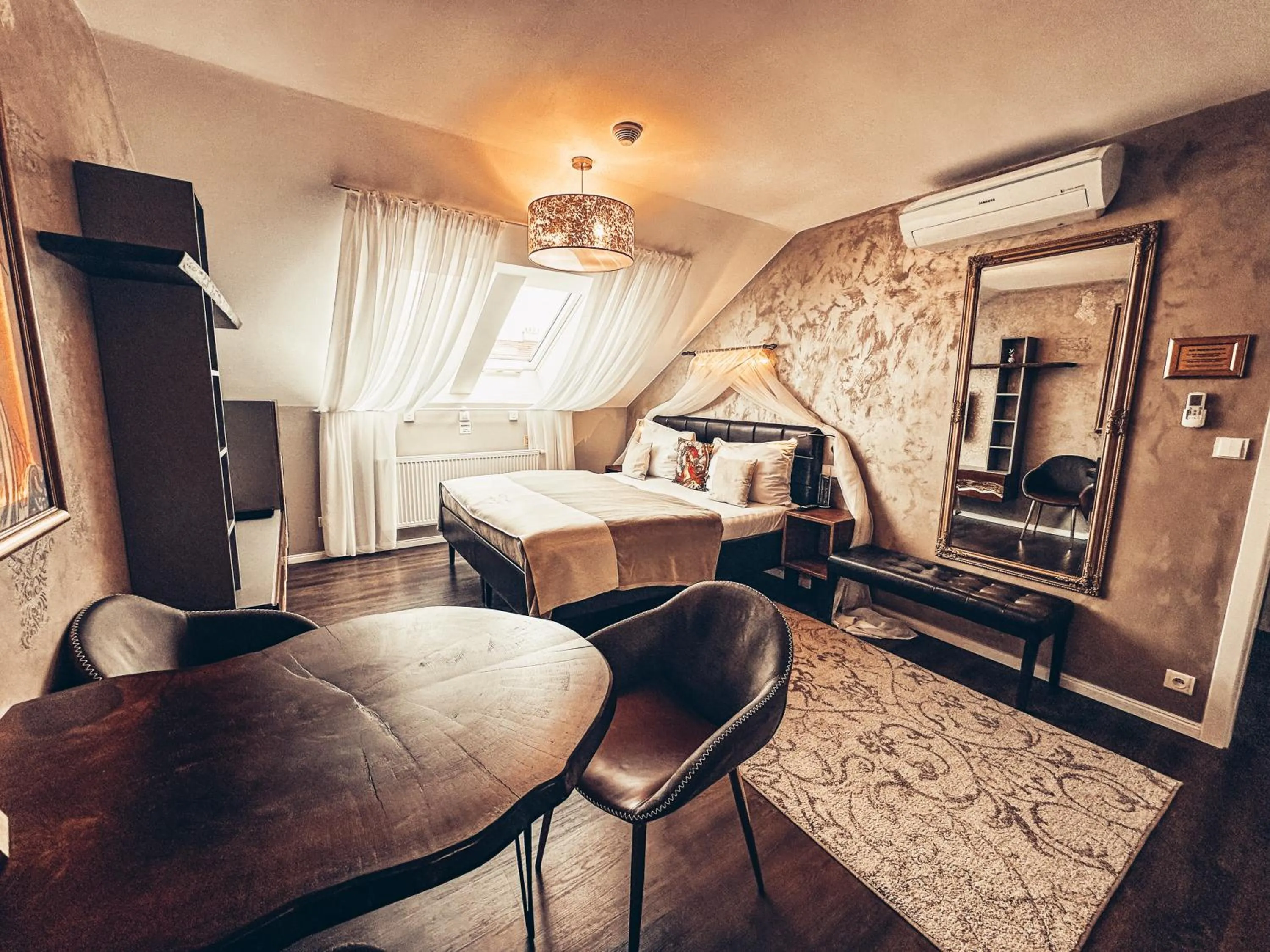 Deluxe Apartment in Alfons Boutique Hotel