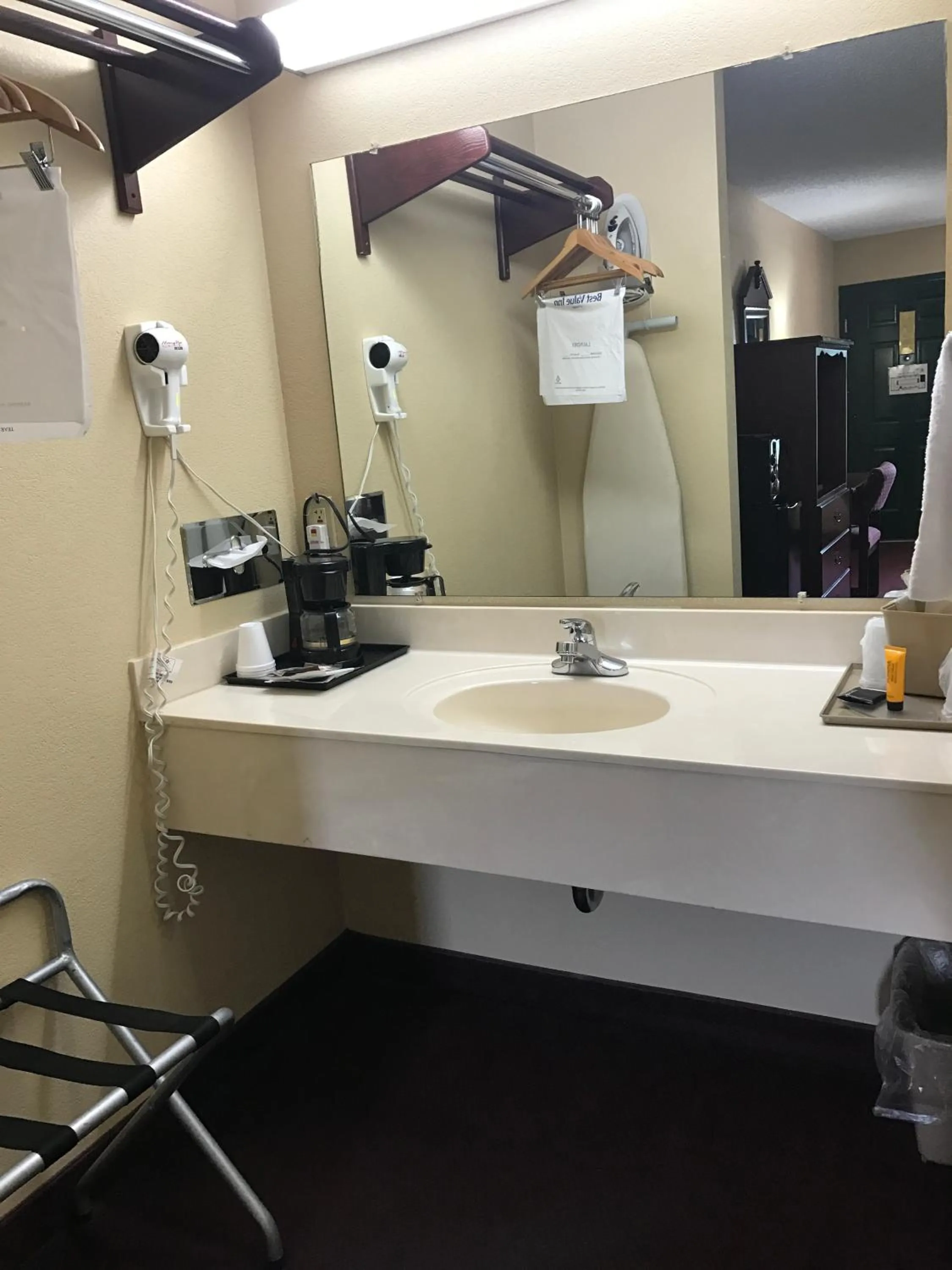 Double Room with Two Double Beds in Americas Best Value Inn & Suites - Little Rock - Maumelle