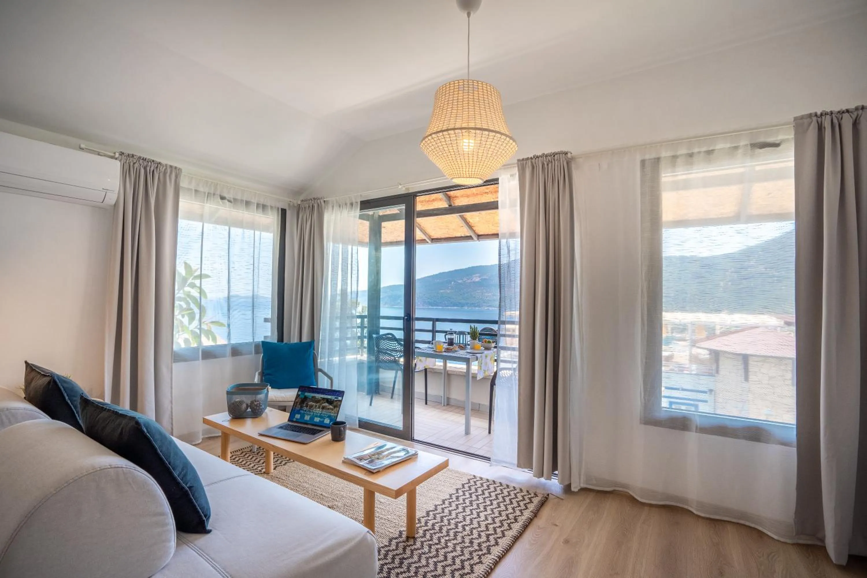 Deluxe Double Room with Balcony and Sea View - single occupancy in True Blue Boutique Hotel Kalkan
