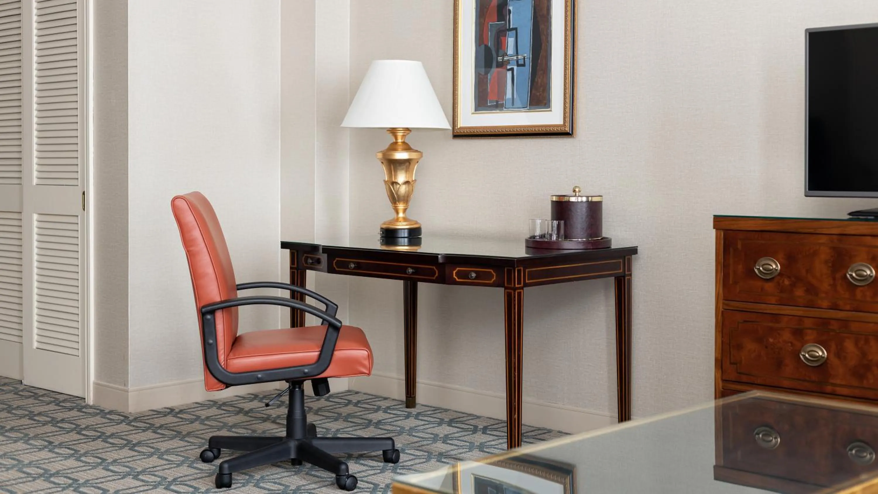 King Room in The Berkeley Hotel