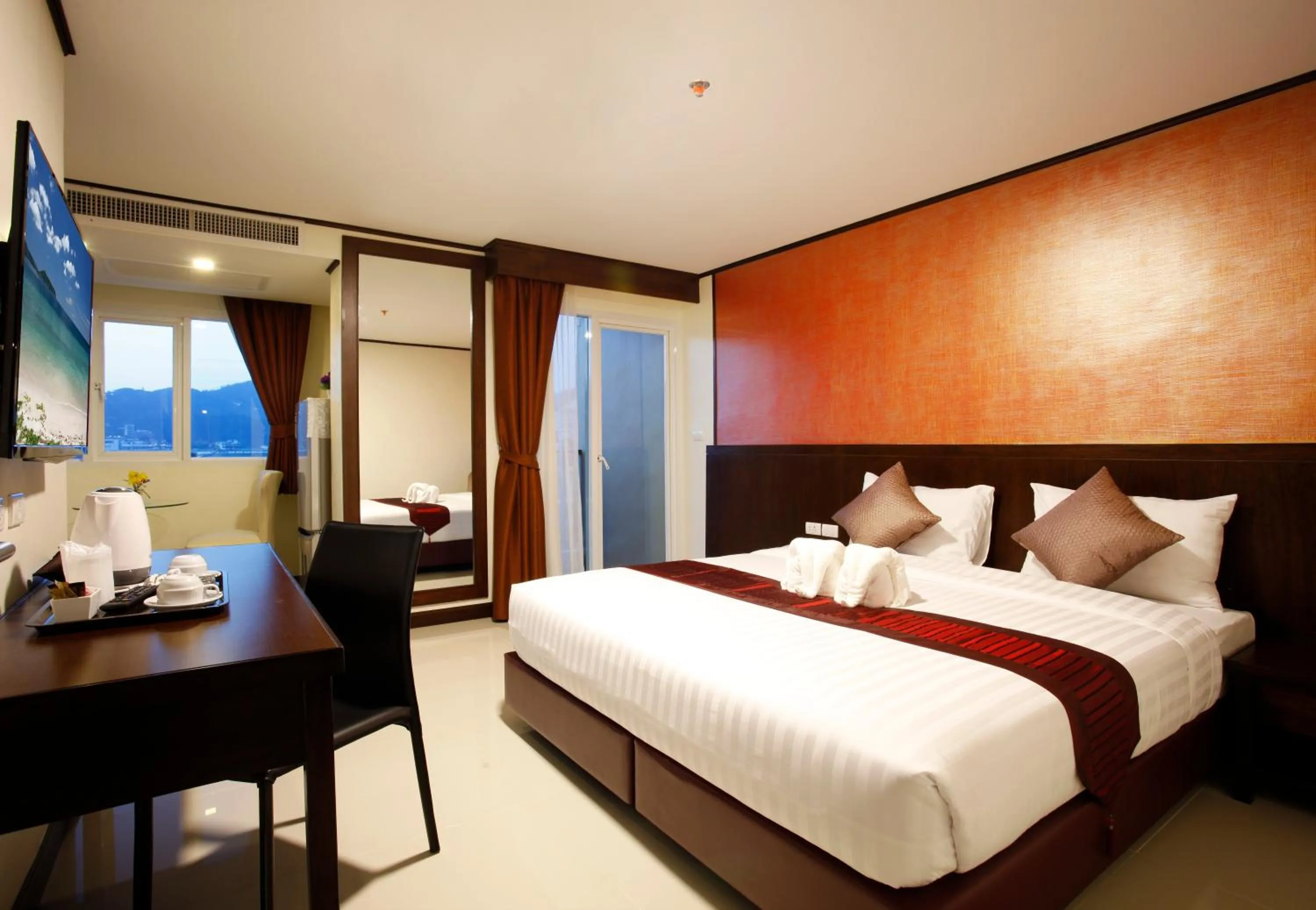 Superior Room with Balcony in Orchid Resortel