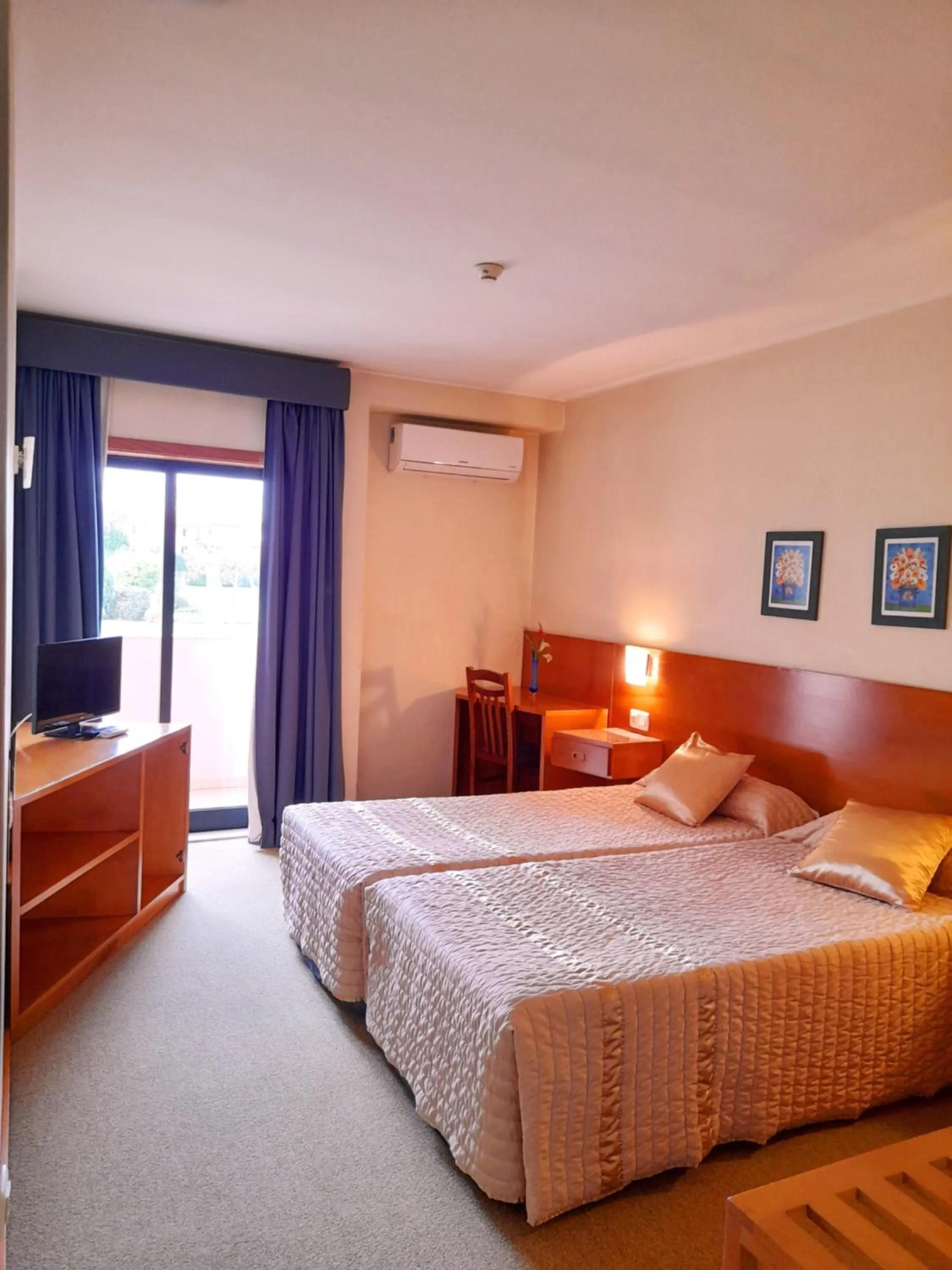 Single Room in Hotel das Taipas
