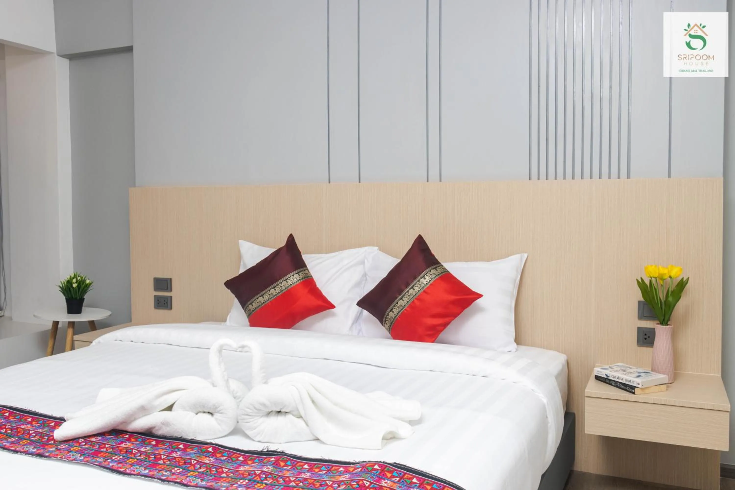 Suite in Sripoom House 1