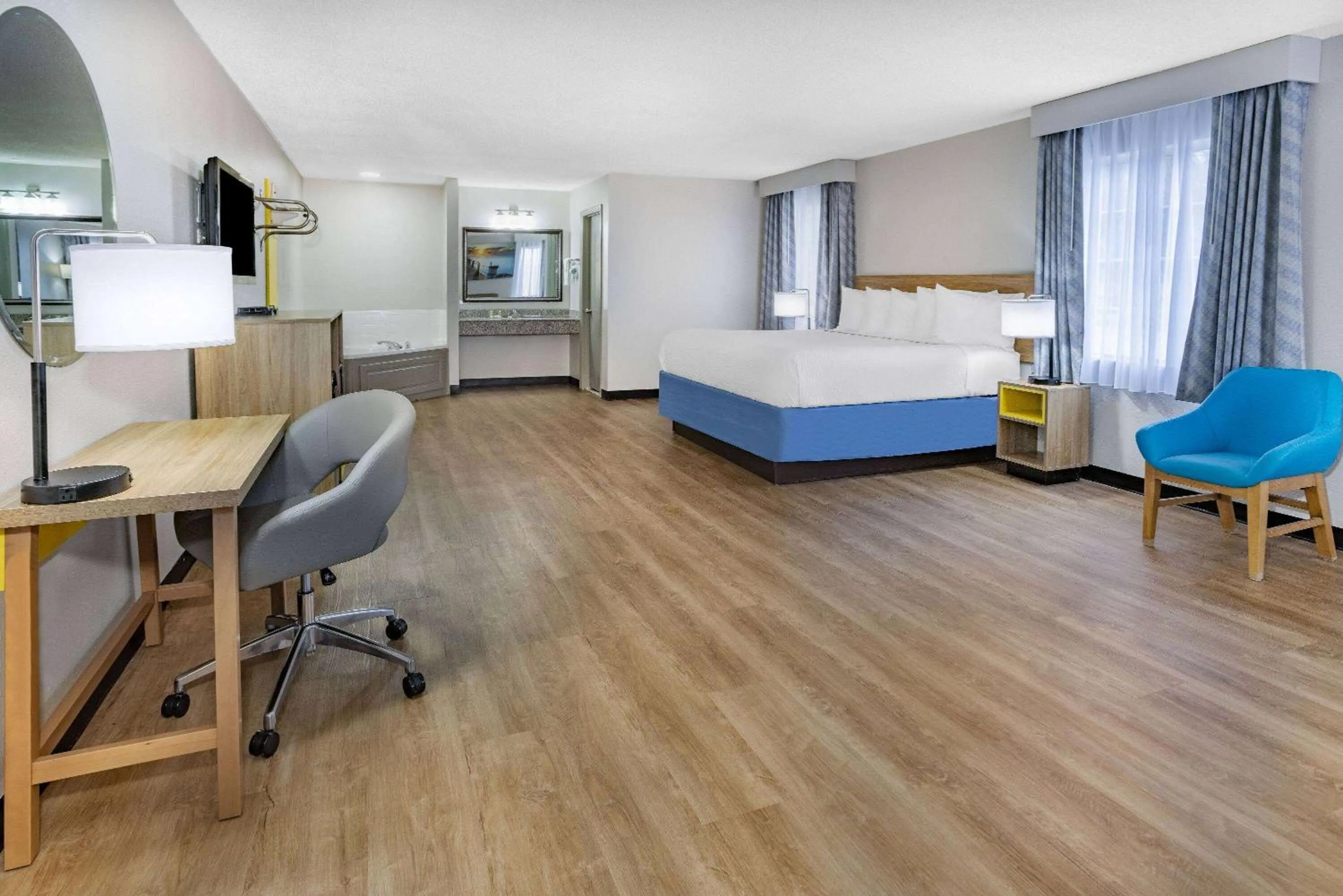 King Studio Suite - Non-Smoking in Days Inn by Wyndham Barnwell