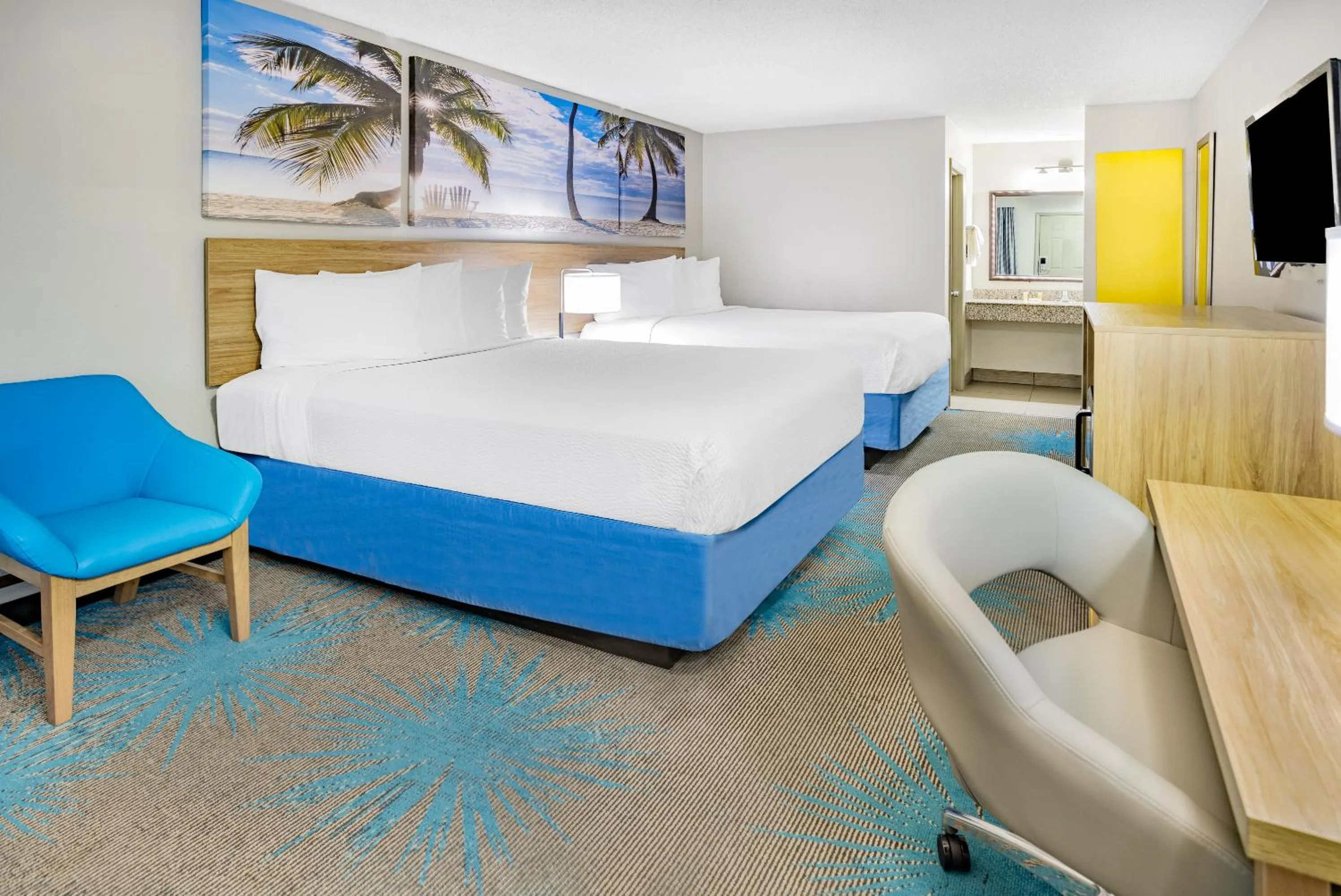 Queen Room with Two Queen Beds - Non-Smoking in Days Inn by Wyndham Barnwell